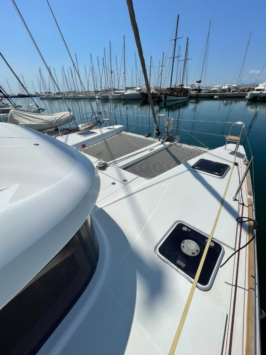 Photo #28 - Lagoon 39 (Captain Nasos) in Mykonos - 8699