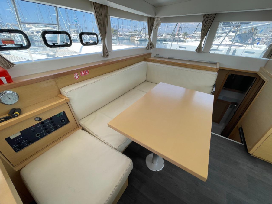 Photo #33 - Lagoon 39 (Captain Nasos) in Mykonos - 8699