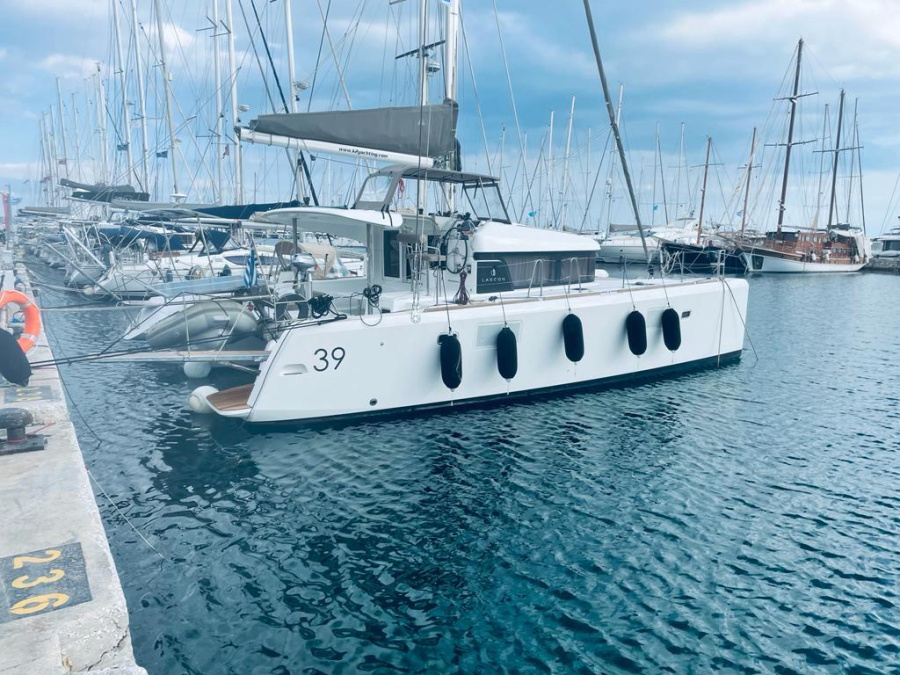 Photo #46 - Lagoon 39 (Captain Nasos) in Mykonos - 8699