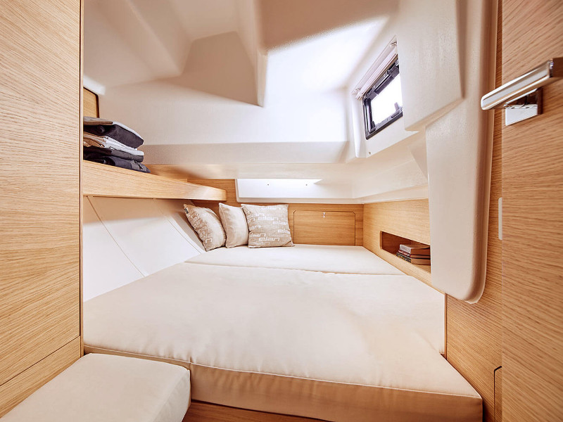 Photo #19 - Elan E5 (LINA 2020 (new sails 2024., air condition)) in Primosten - 19716