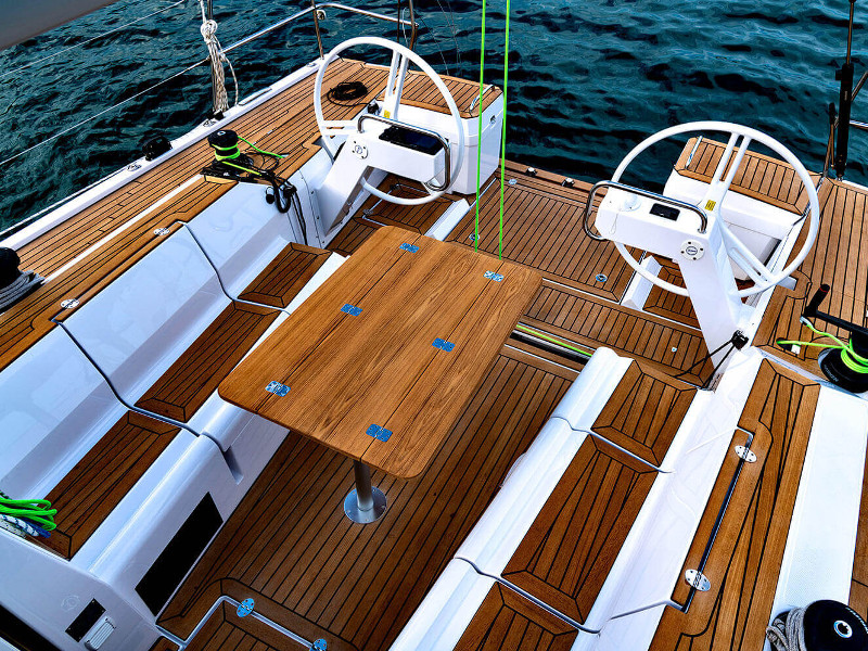 Photo #18 - Elan E5 (LINA 2020 (new sails 2024., air condition)) in Primosten - 19716