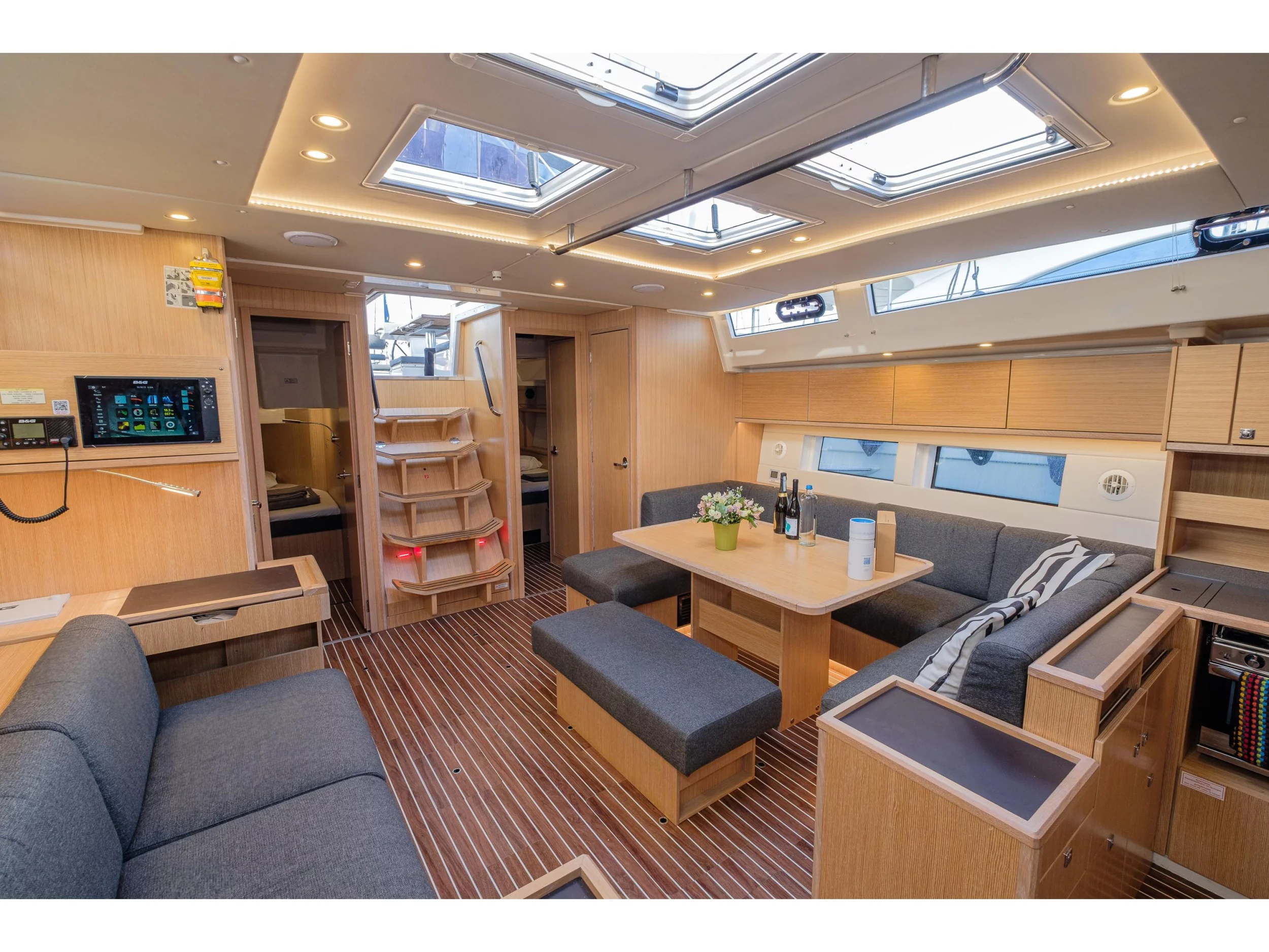 Bavaria C57 -GEN & WM (Ghost) Interior image - 19