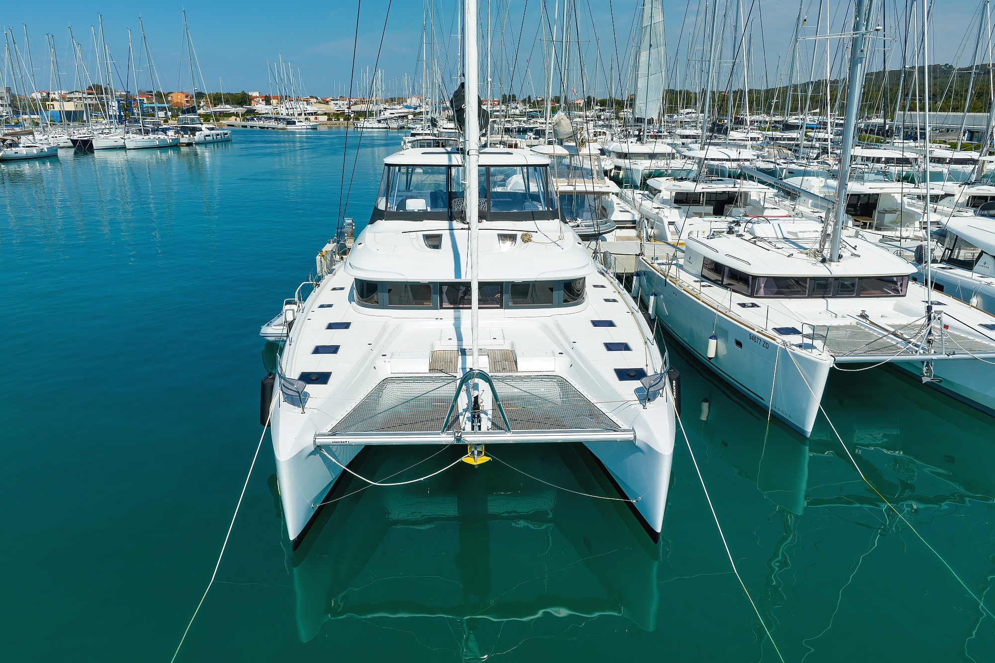 Photo #198 - Lagoon 55 - Elegance line (NOMAD) en Split - 10900
