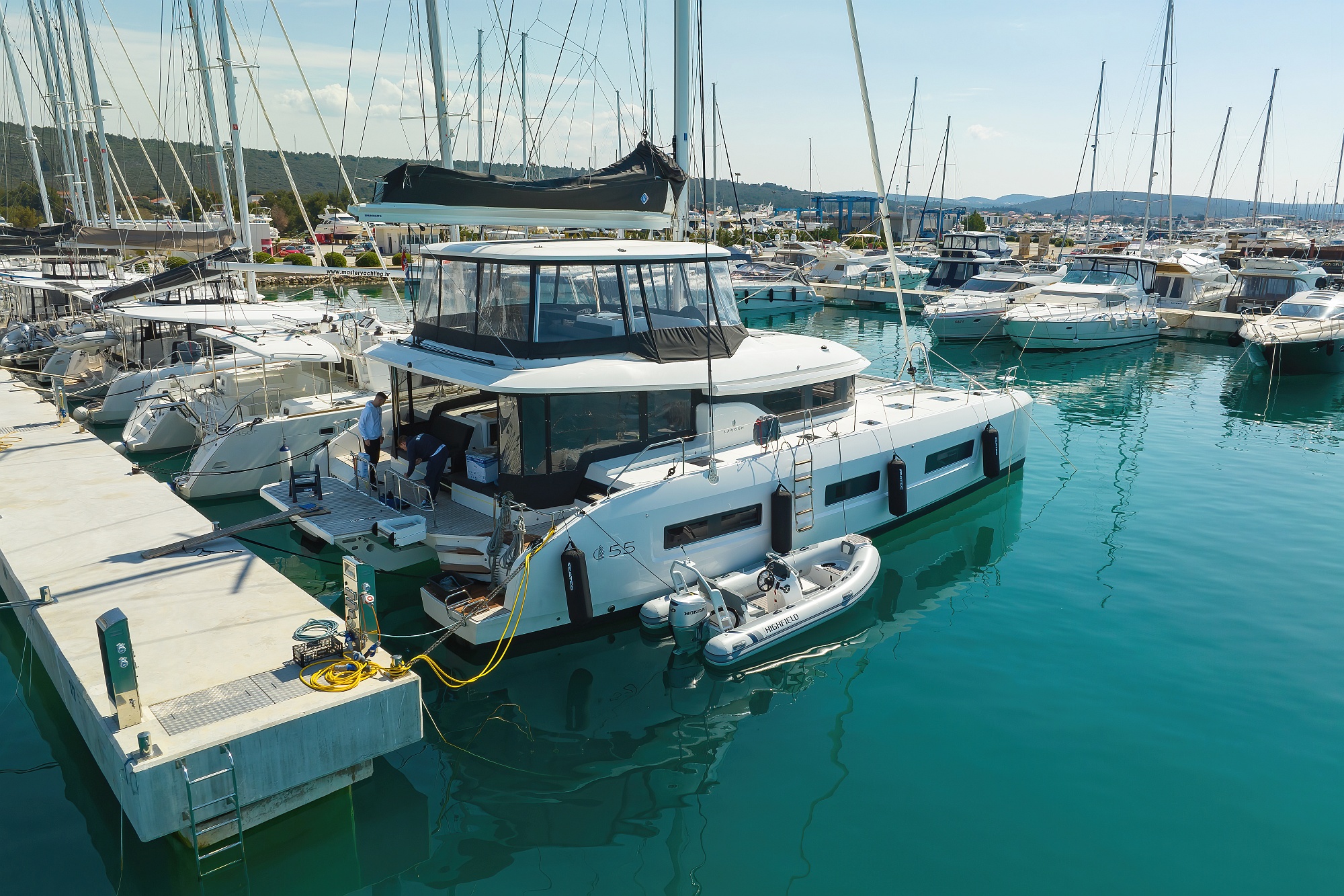 Photo #120 - Lagoon 55 - Elegance line (NOMAD) en Split - 10900