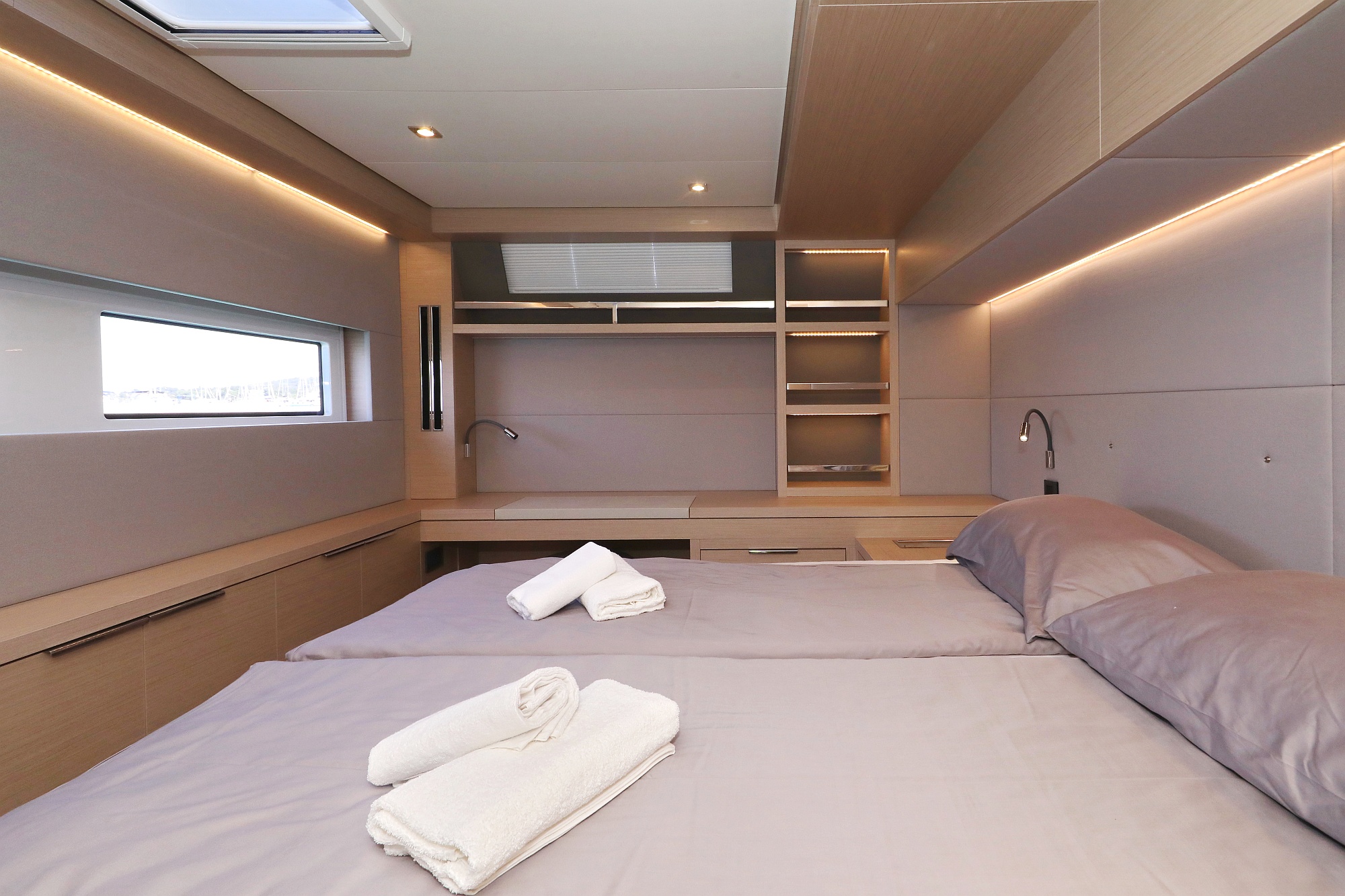 Photo #108 - Lagoon 55 - Elegance line (NOMAD) en Split - 10900
