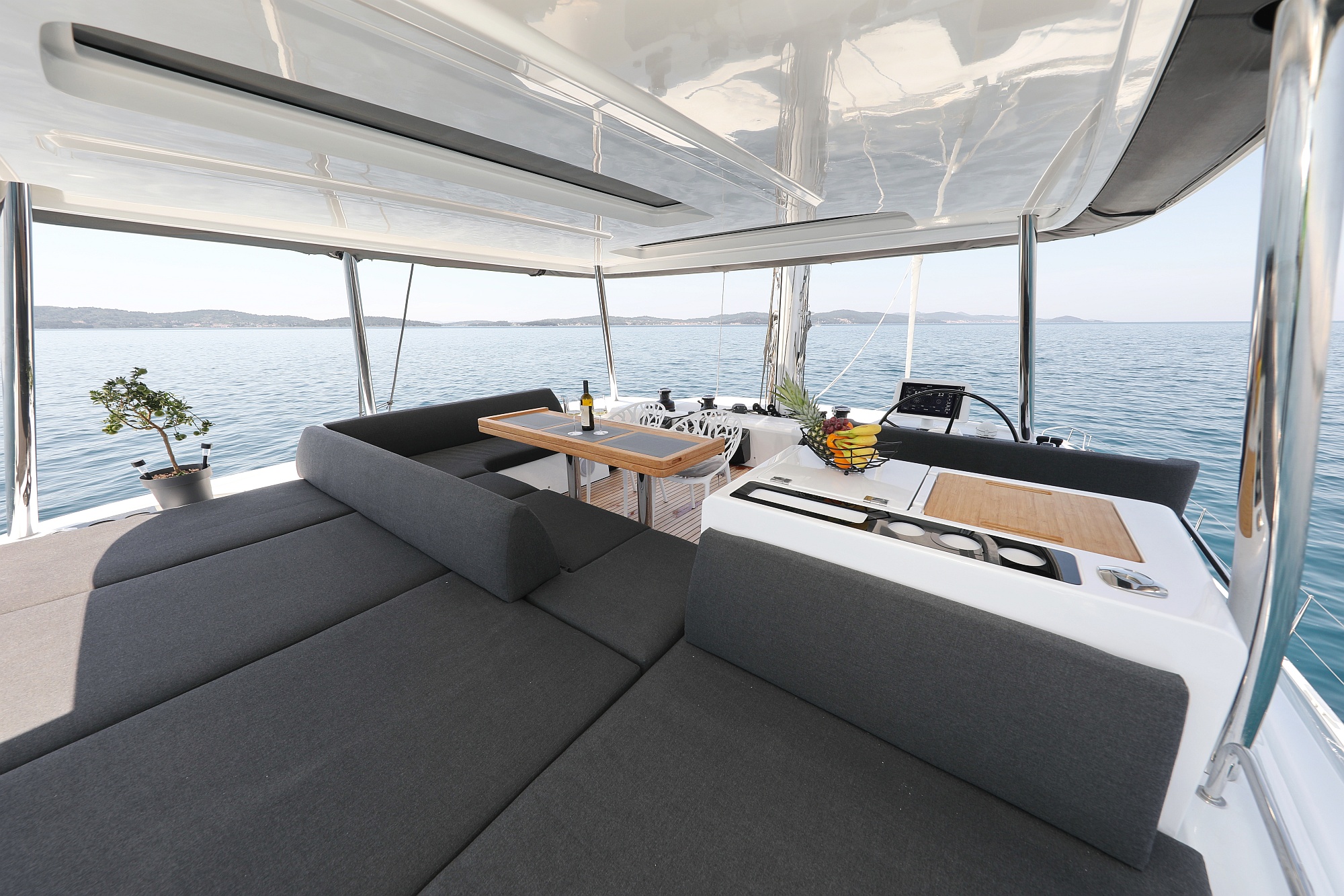 Photo #212 - Lagoon 55 - Elegance line (NOMAD) en Split - 10900