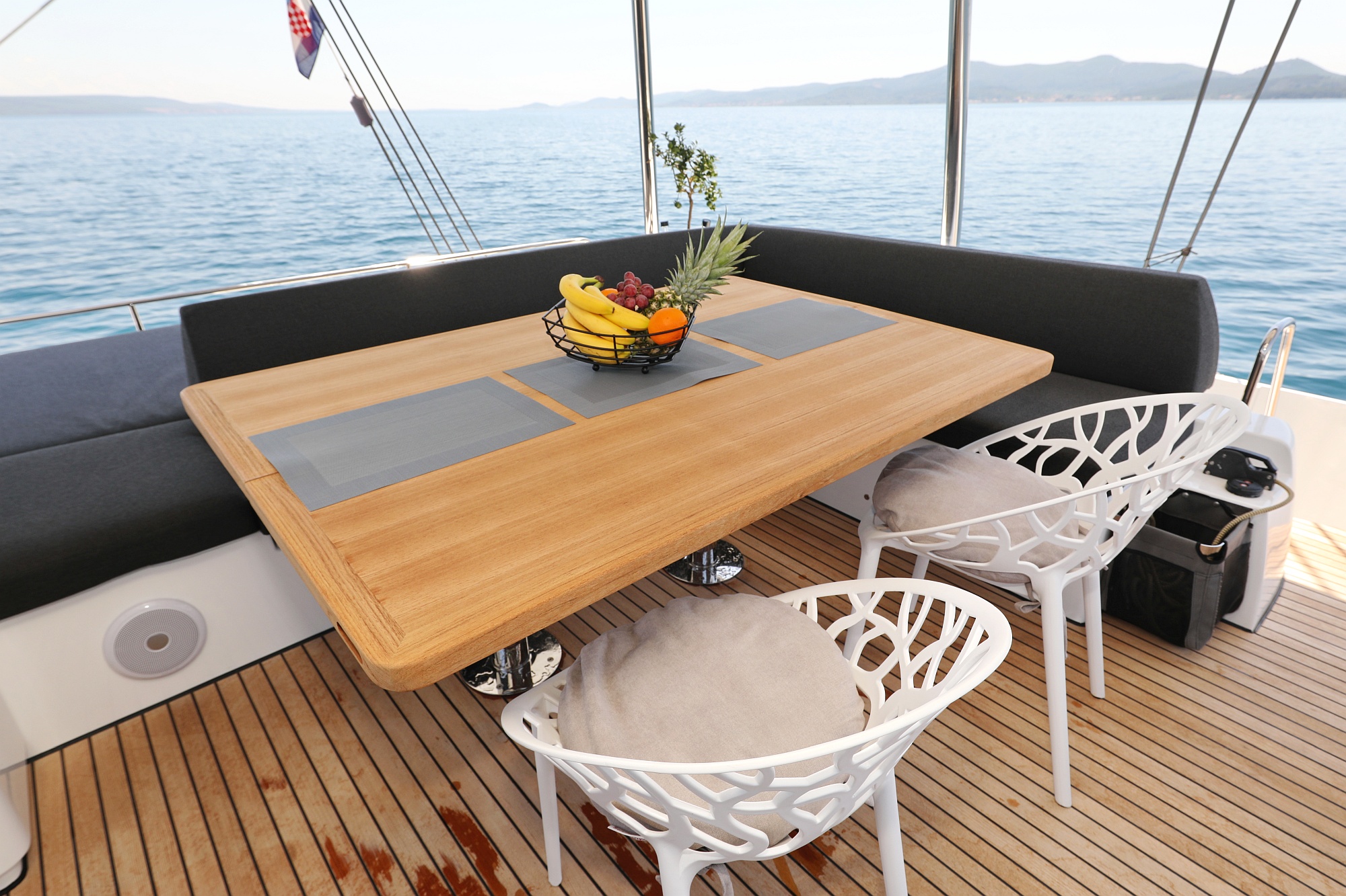 Photo #233 - Lagoon 55 - Elegance line (NOMAD) en Split - 10900