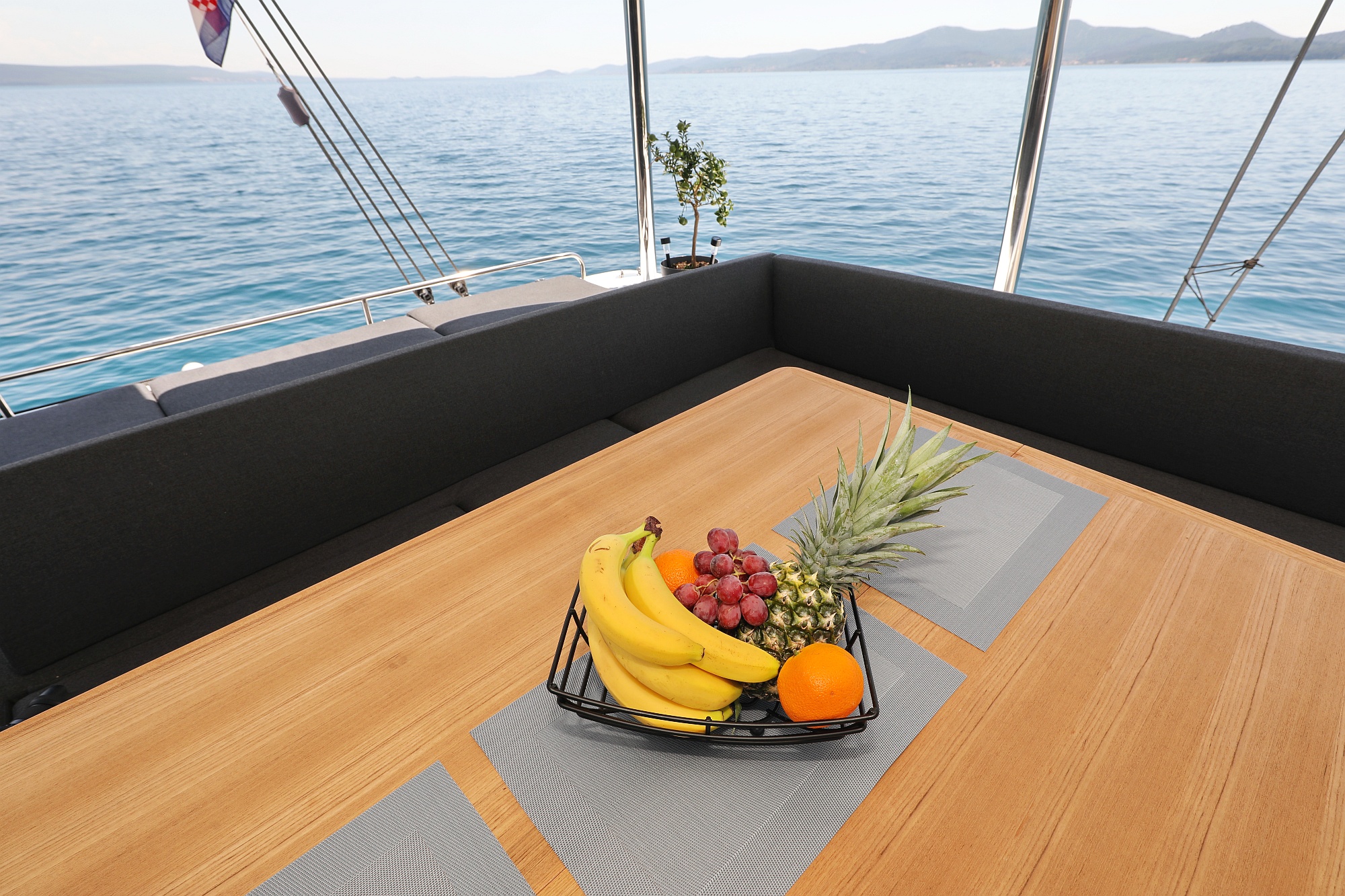 Photo #41 - Lagoon 55 - Elegance line (NOMAD) en Split - 10900