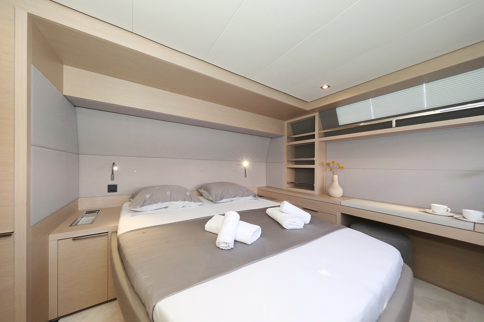 Photo #11 - Lagoon 55 - Elegance line (NOMAD) en Split - 10900