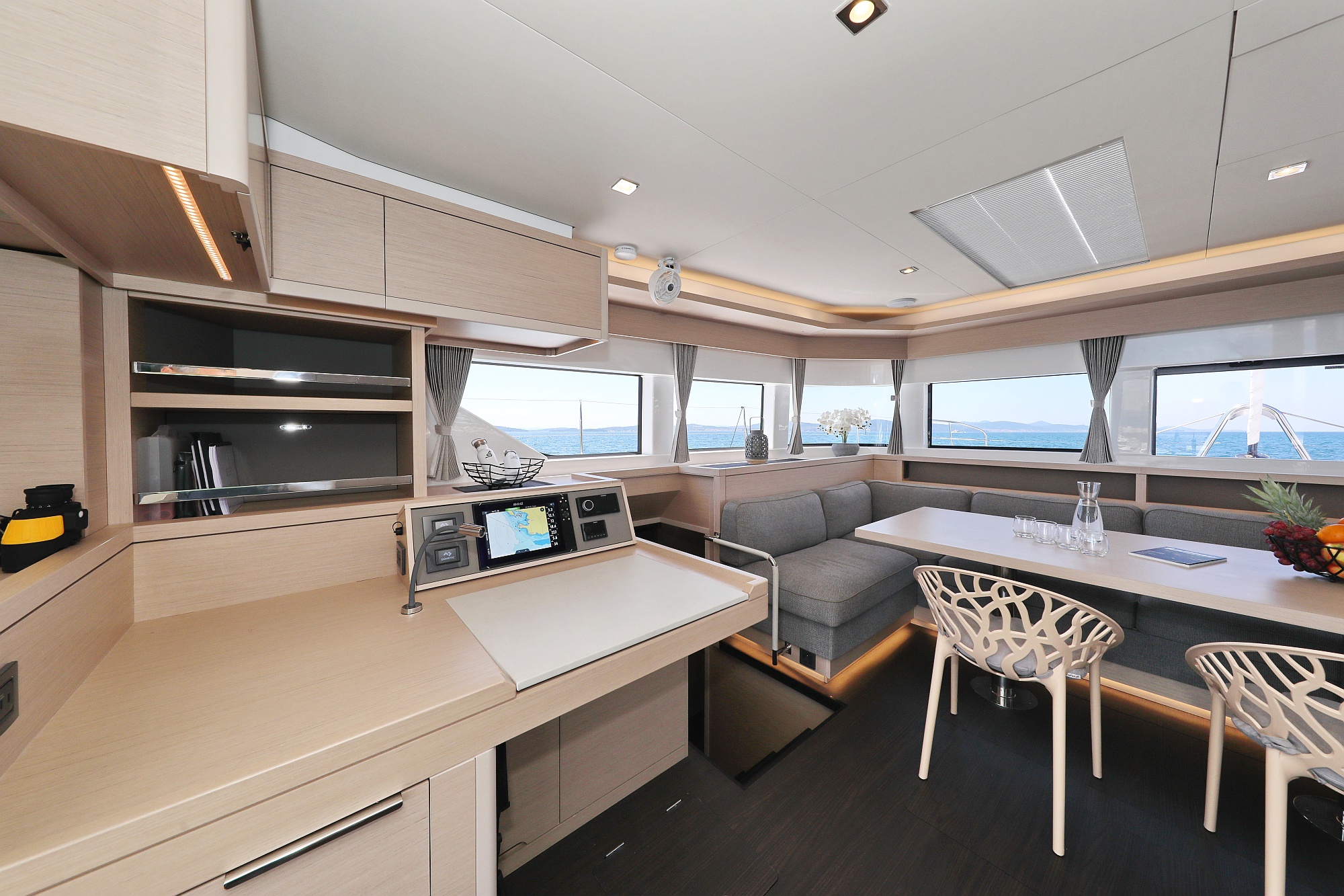 Photo #124 - Lagoon 55 - Elegance line (NOMAD) en Split - 10900
