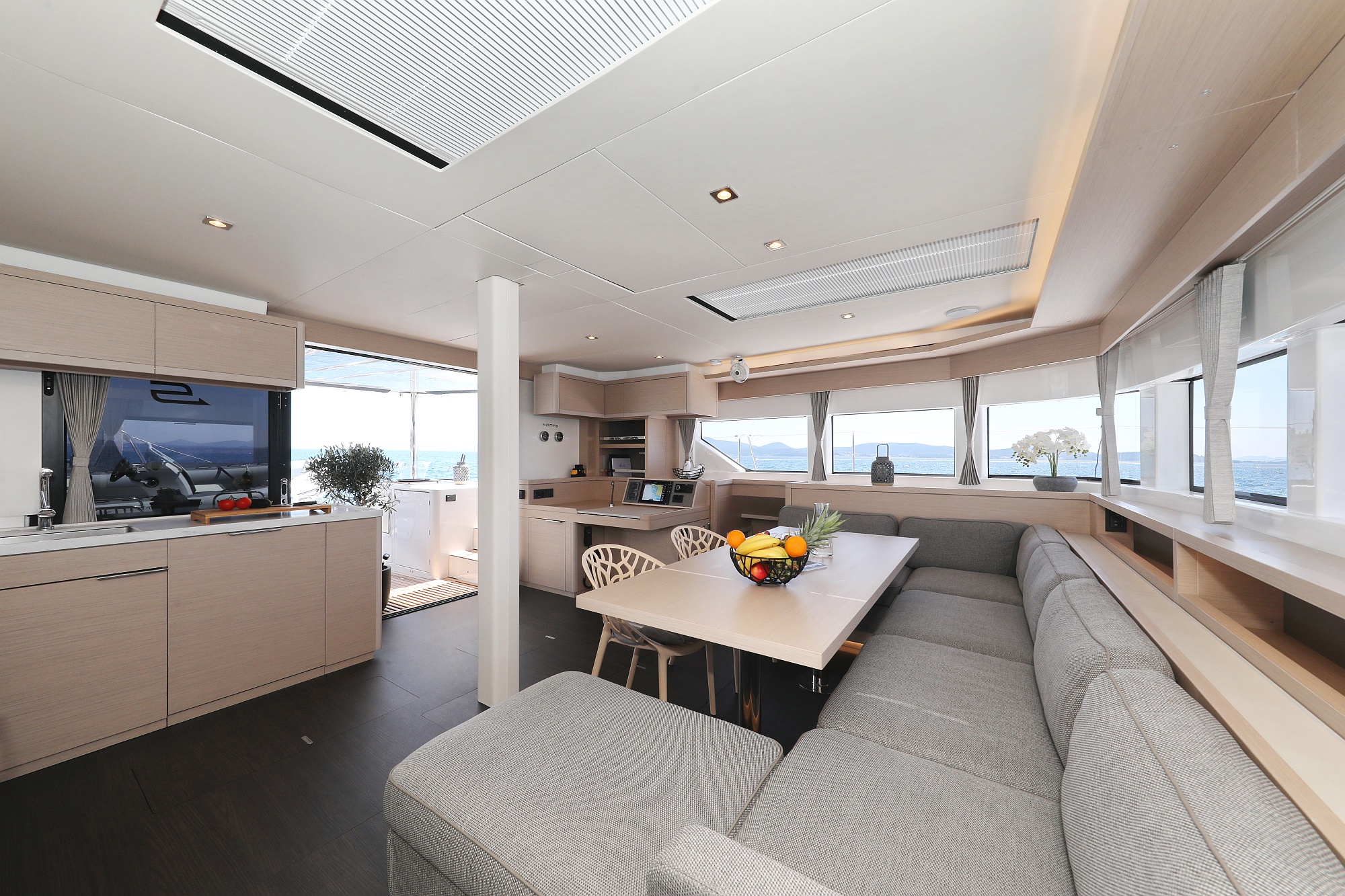 Photo #283 - Lagoon 55 - Elegance line (NOMAD) en Split - 10900
