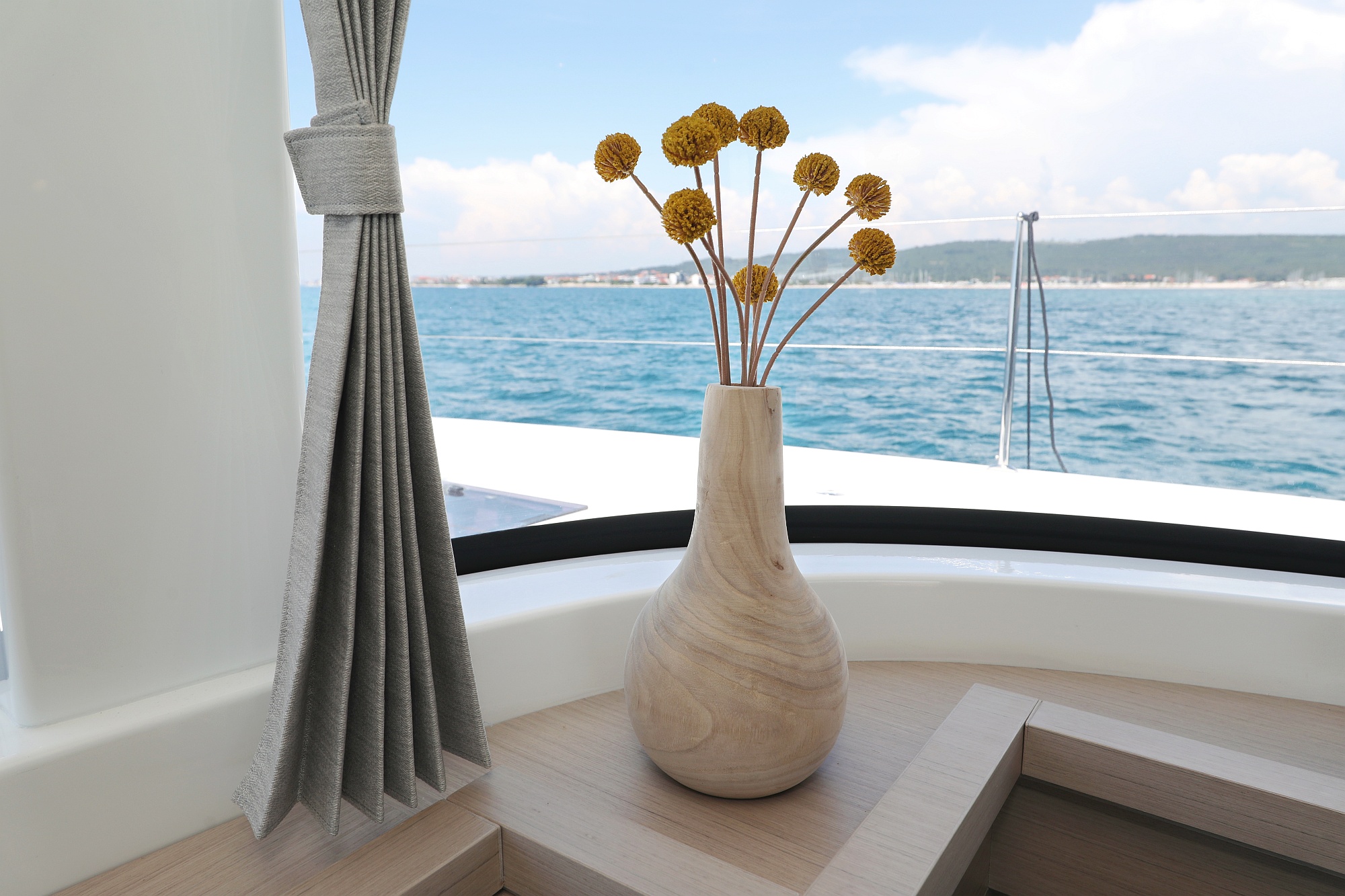 Photo #243 - Lagoon 55 - Elegance line (NOMAD) en Split - 10900
