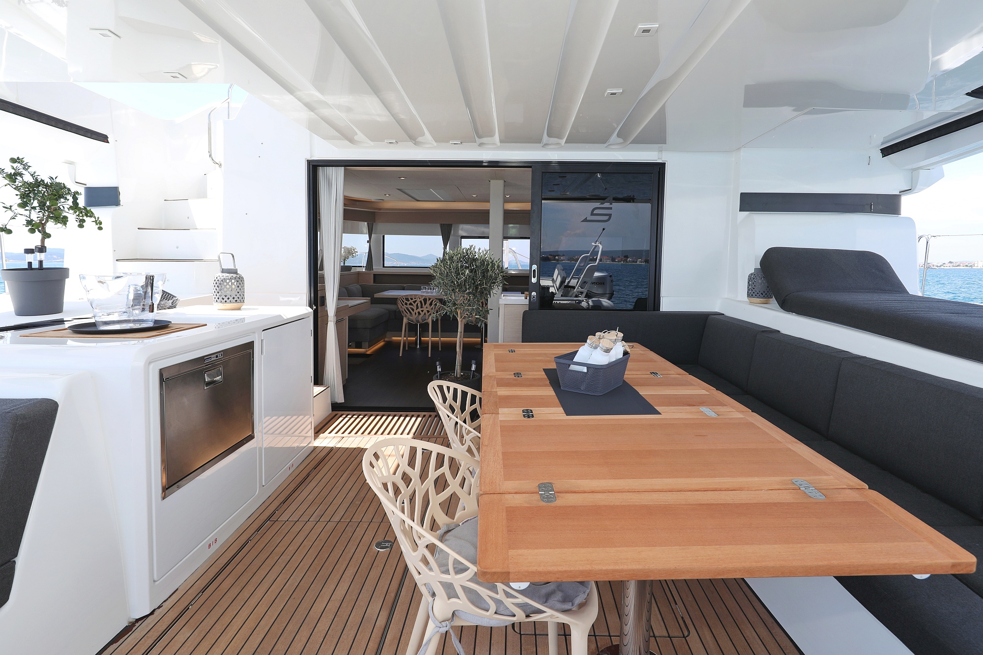 Photo #22 - Lagoon 55 - Elegance line (NOMAD) en Split - 10900