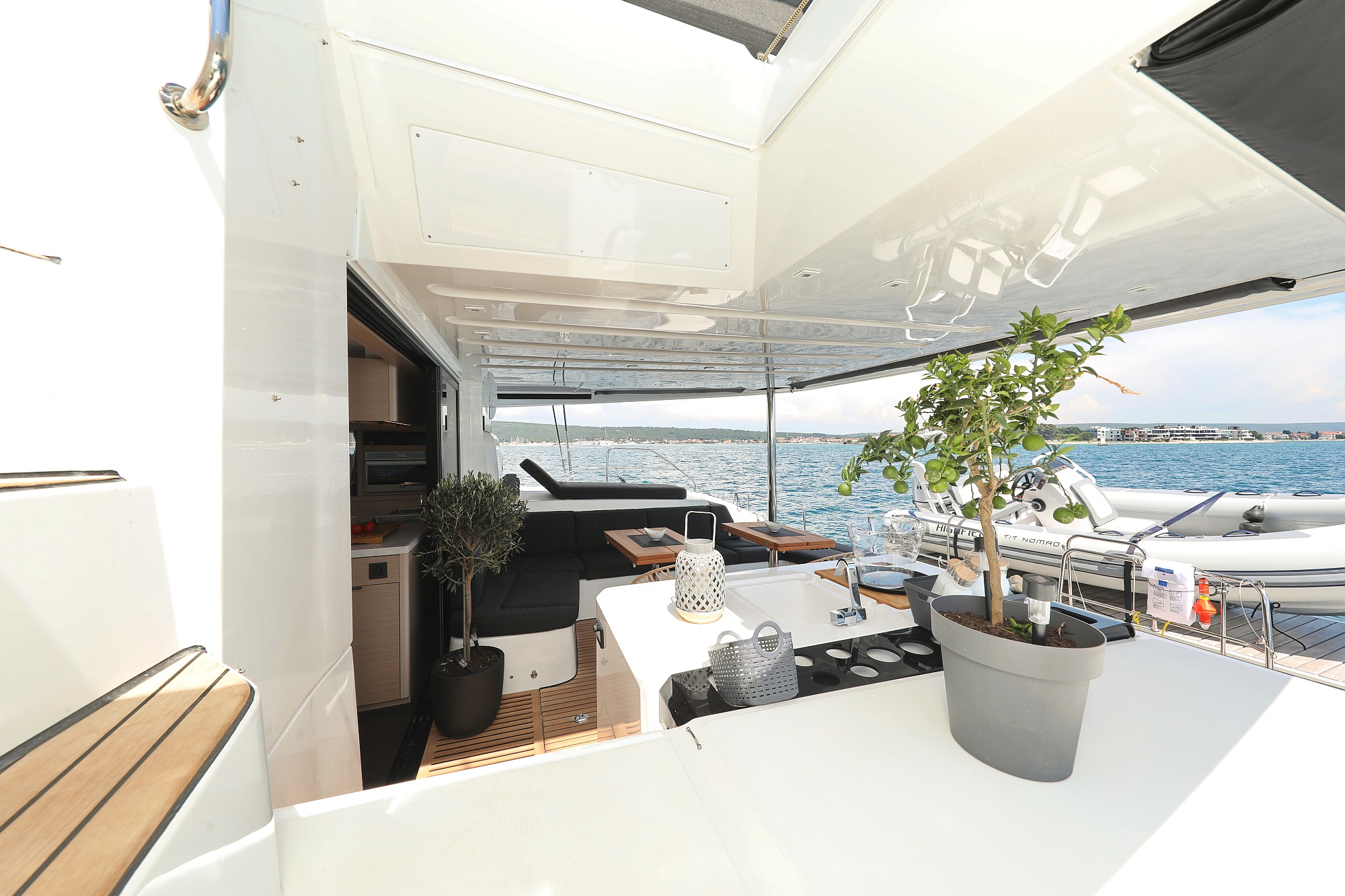 Photo #261 - Lagoon 55 - Elegance line (NOMAD) en Split - 10900