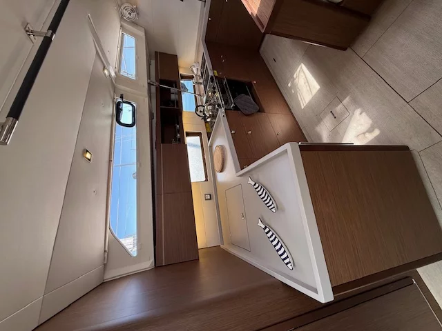 Oceanis 46.1 (COOKIE)  - 19