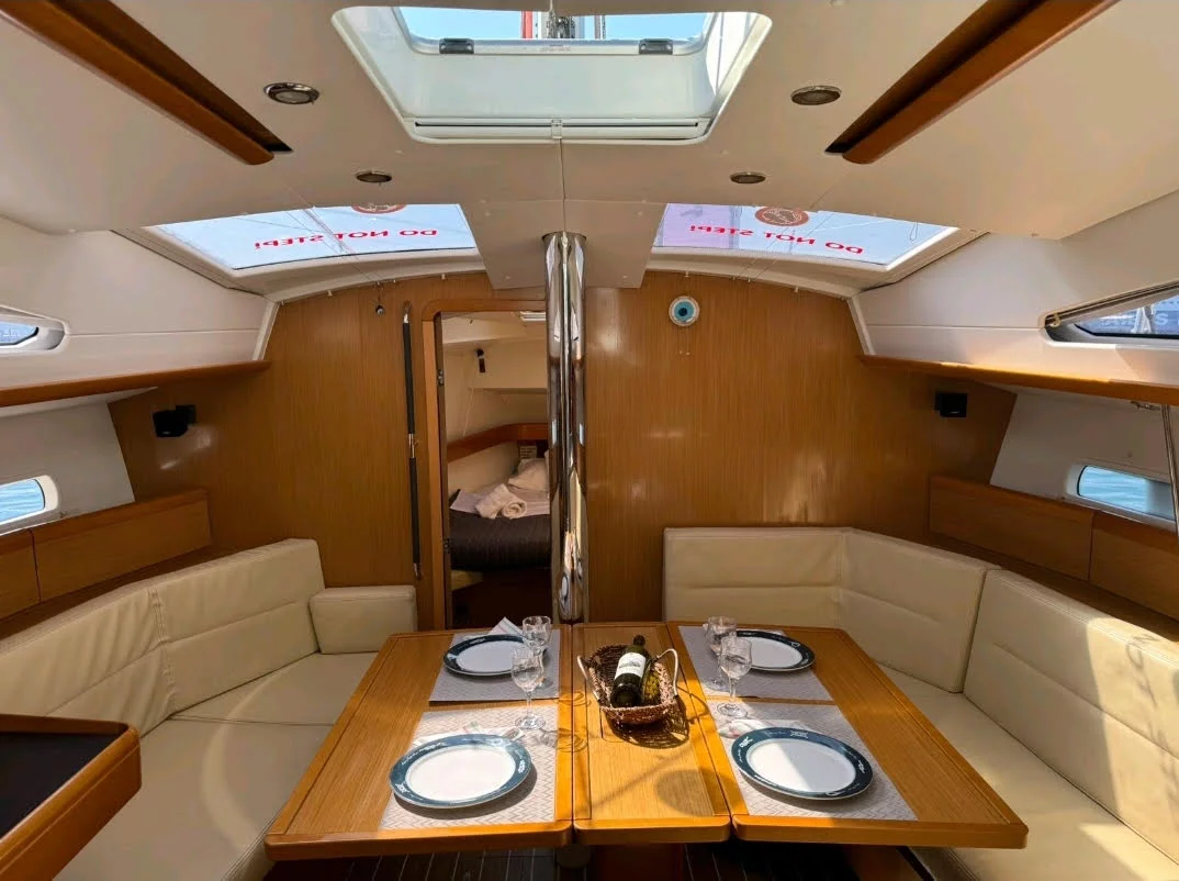 Sun Odyssey 42DS (FREYA)  - 9