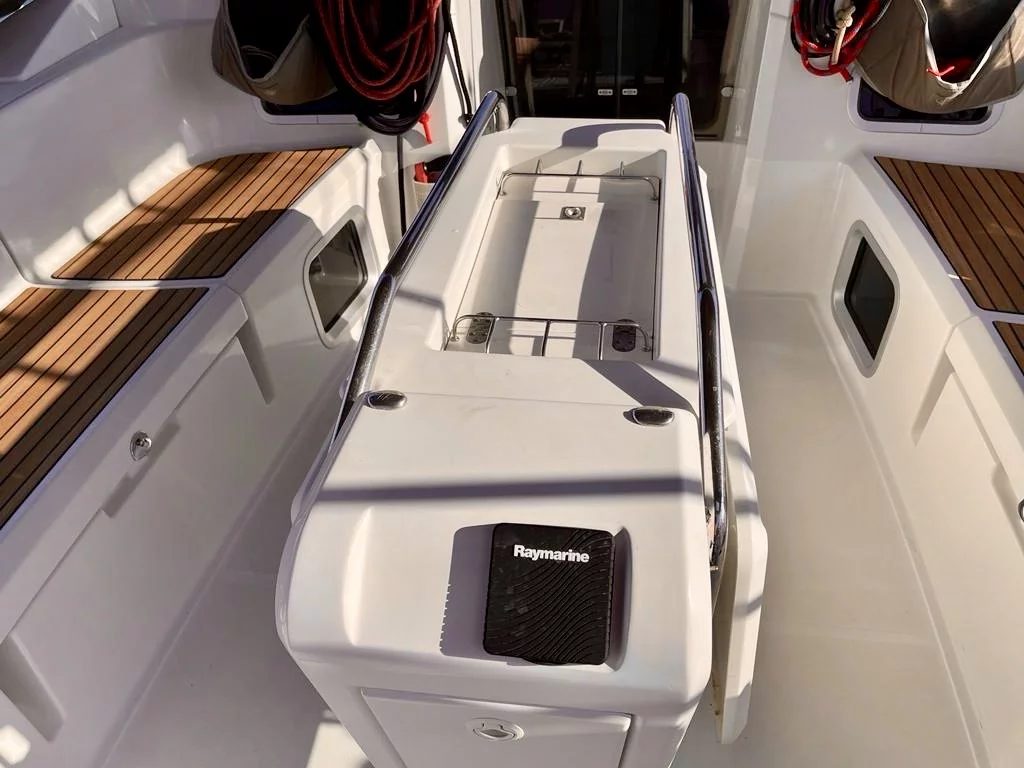 Sun Odyssey 479 (Tanqueray)  - 25