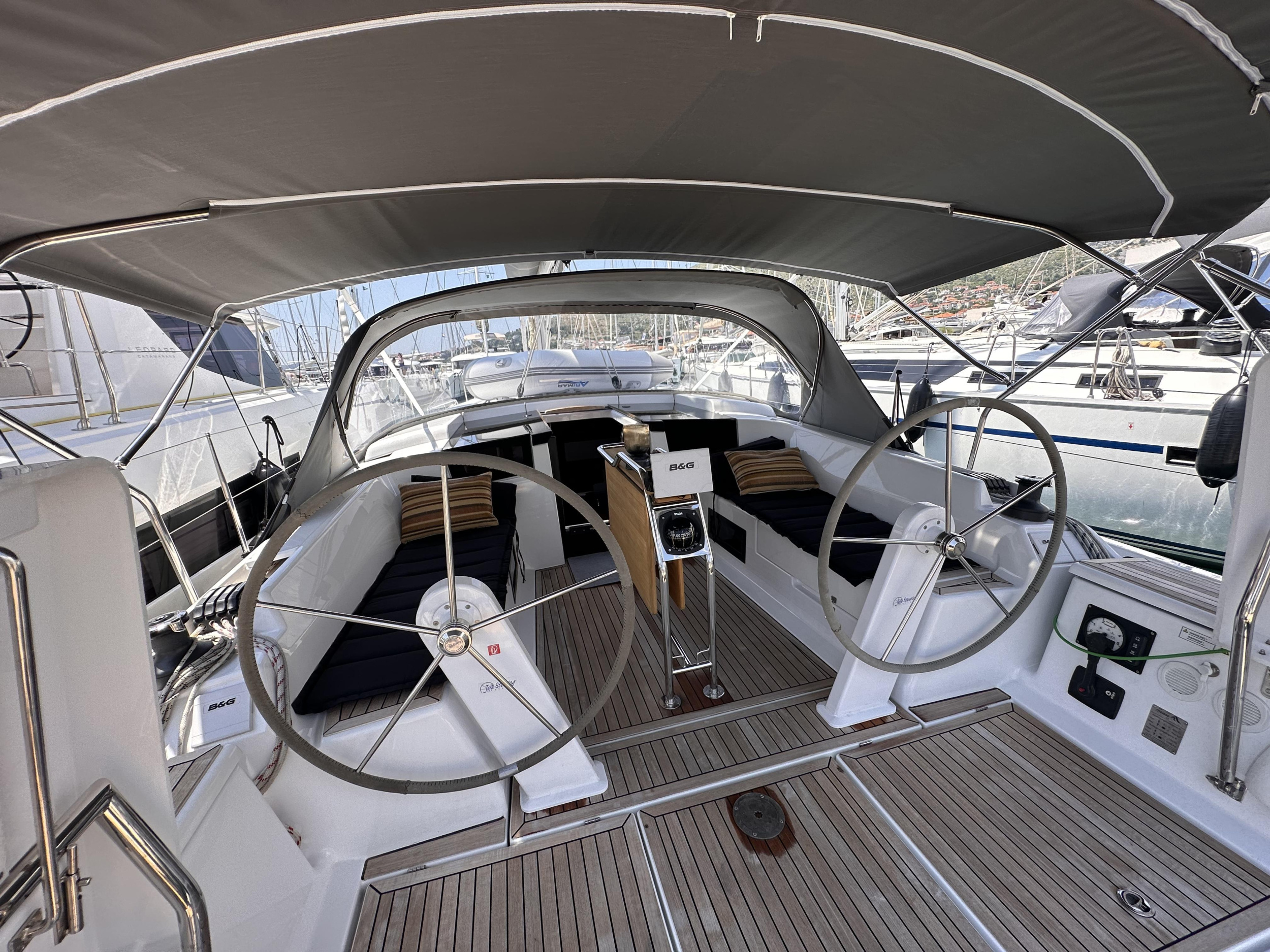 Photo #11 - Hanse 388 (Calypso) in Trogir - 18525