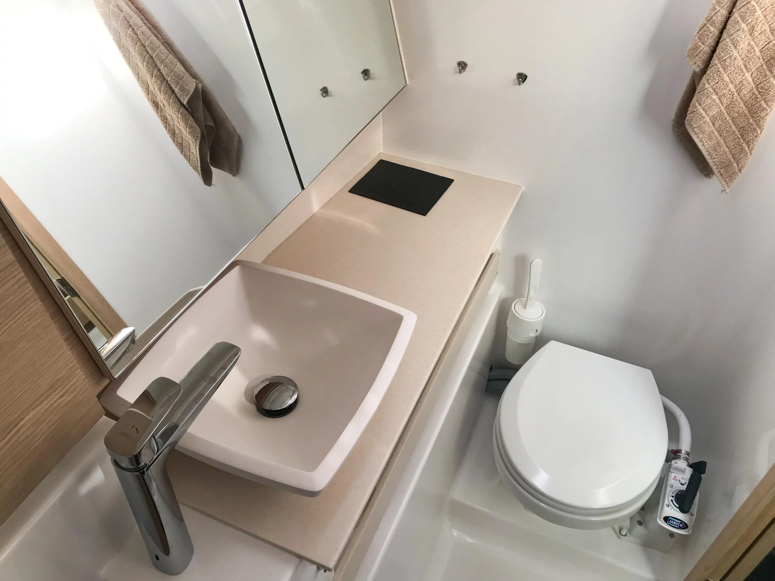 Dufour 430 Grand Large (Amodiño)  - 11