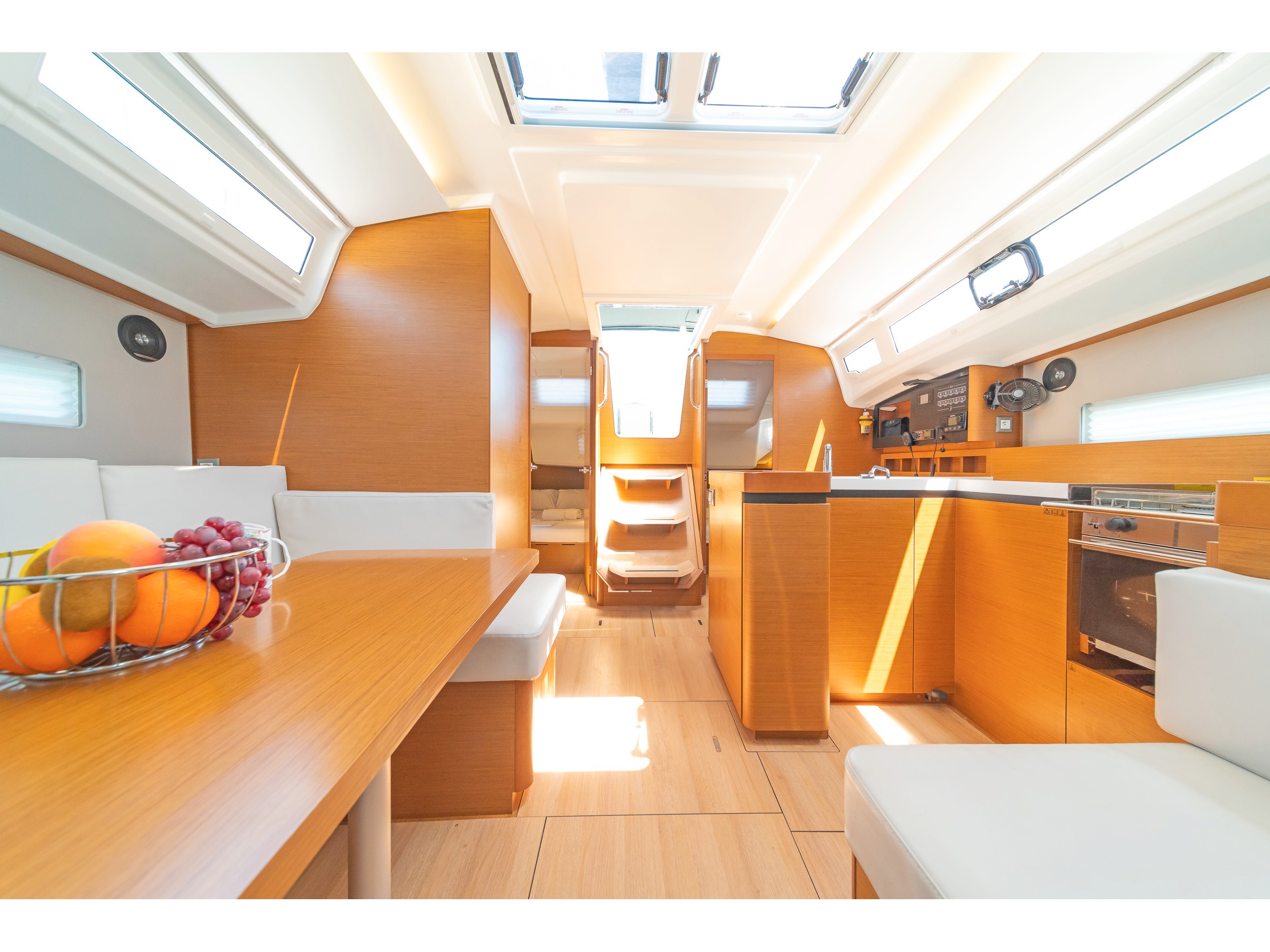 Photo #8 - Sun Odyssey 410 (Zheng Yi Sao) en Atenas - 22868