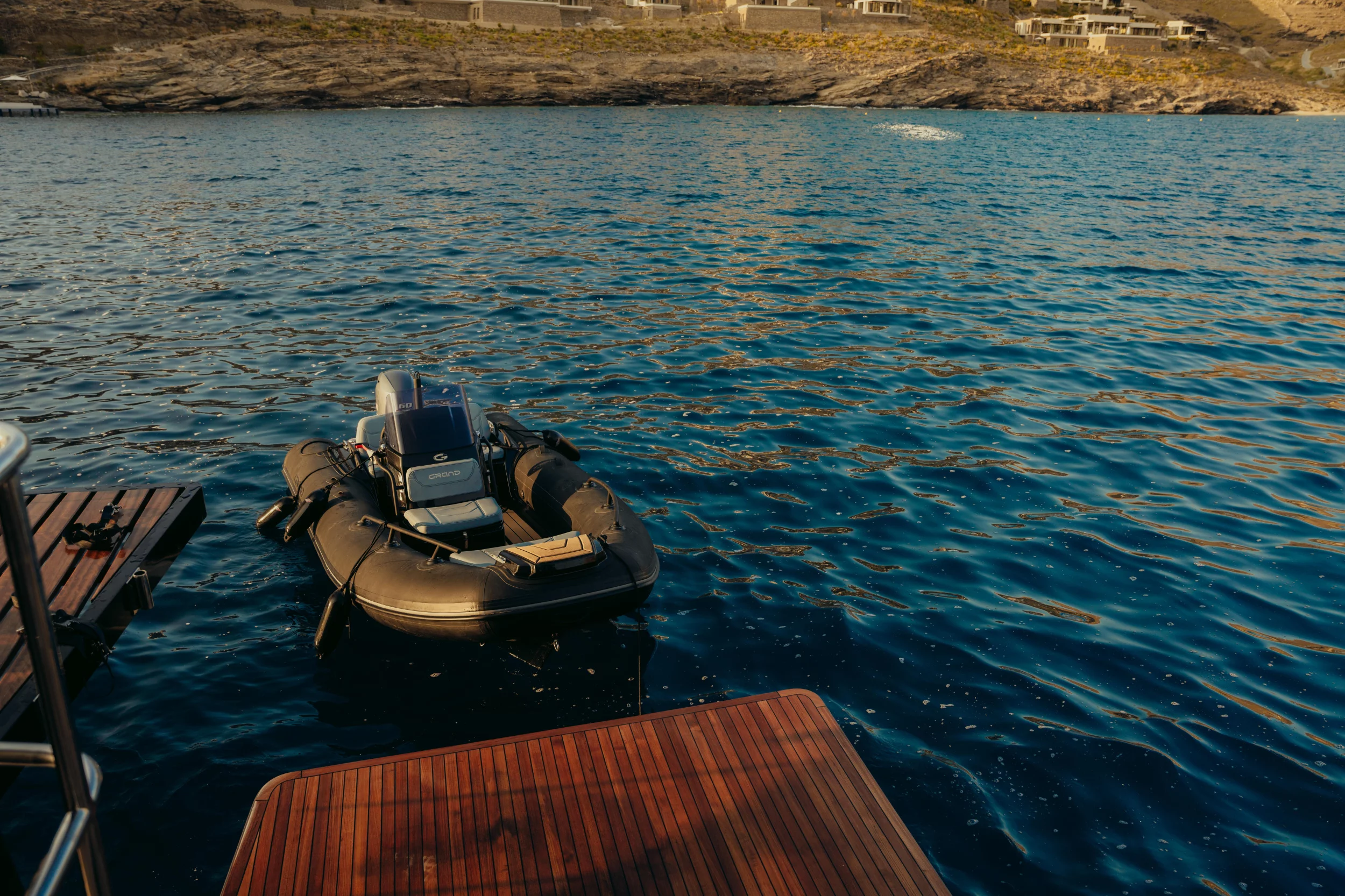 Moon Yacht 65 (Honeymoon)  - 12