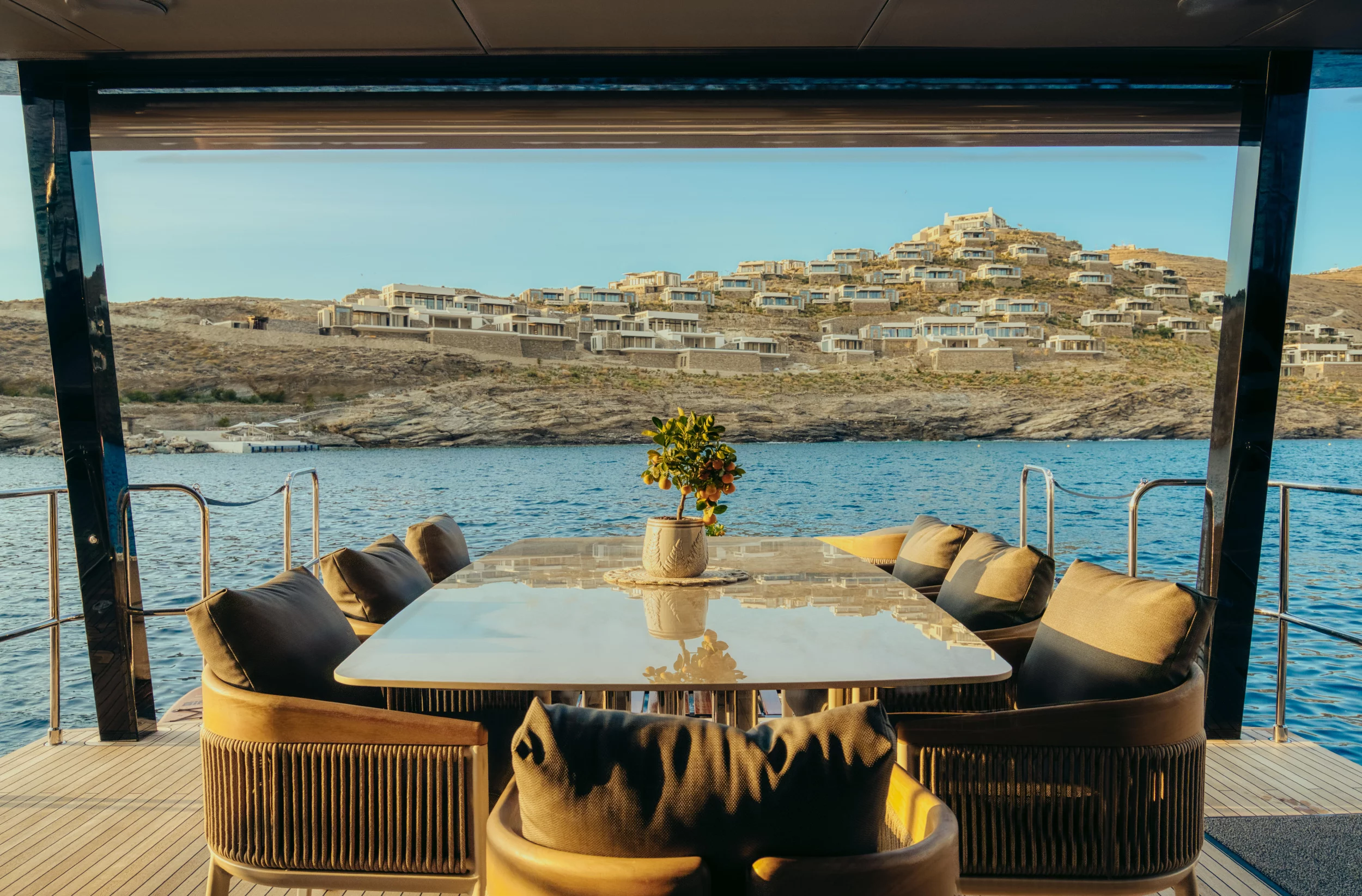 Moon Yacht 65 (Honeymoon)  - 85