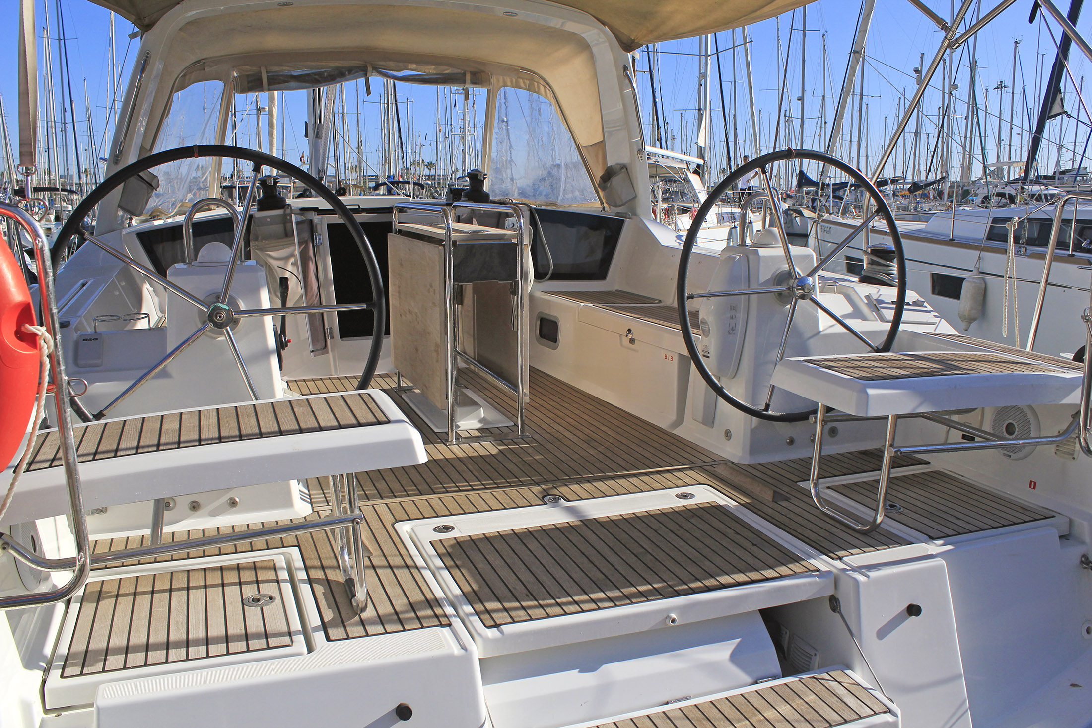 Photo #9 - Oceanis 41.1 (1 Head) (SARDI) en Cambrils - 5294