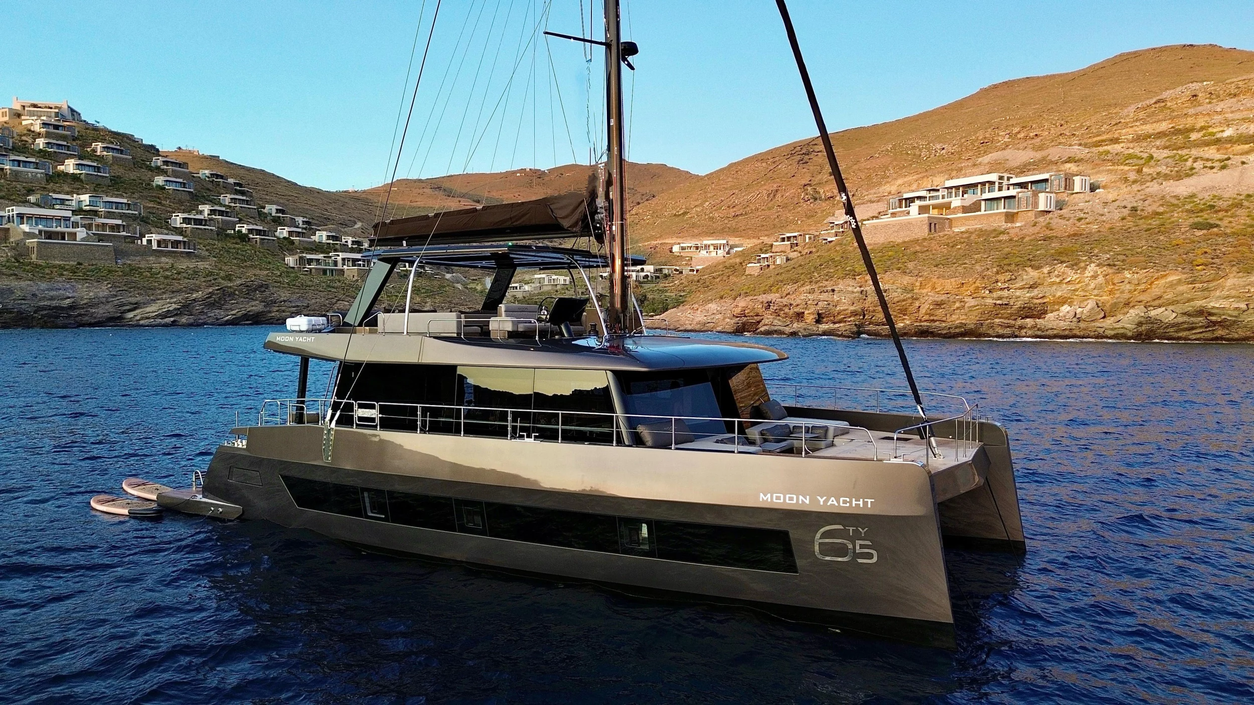 Moon Yacht 65 (Honeymoon)  - 8