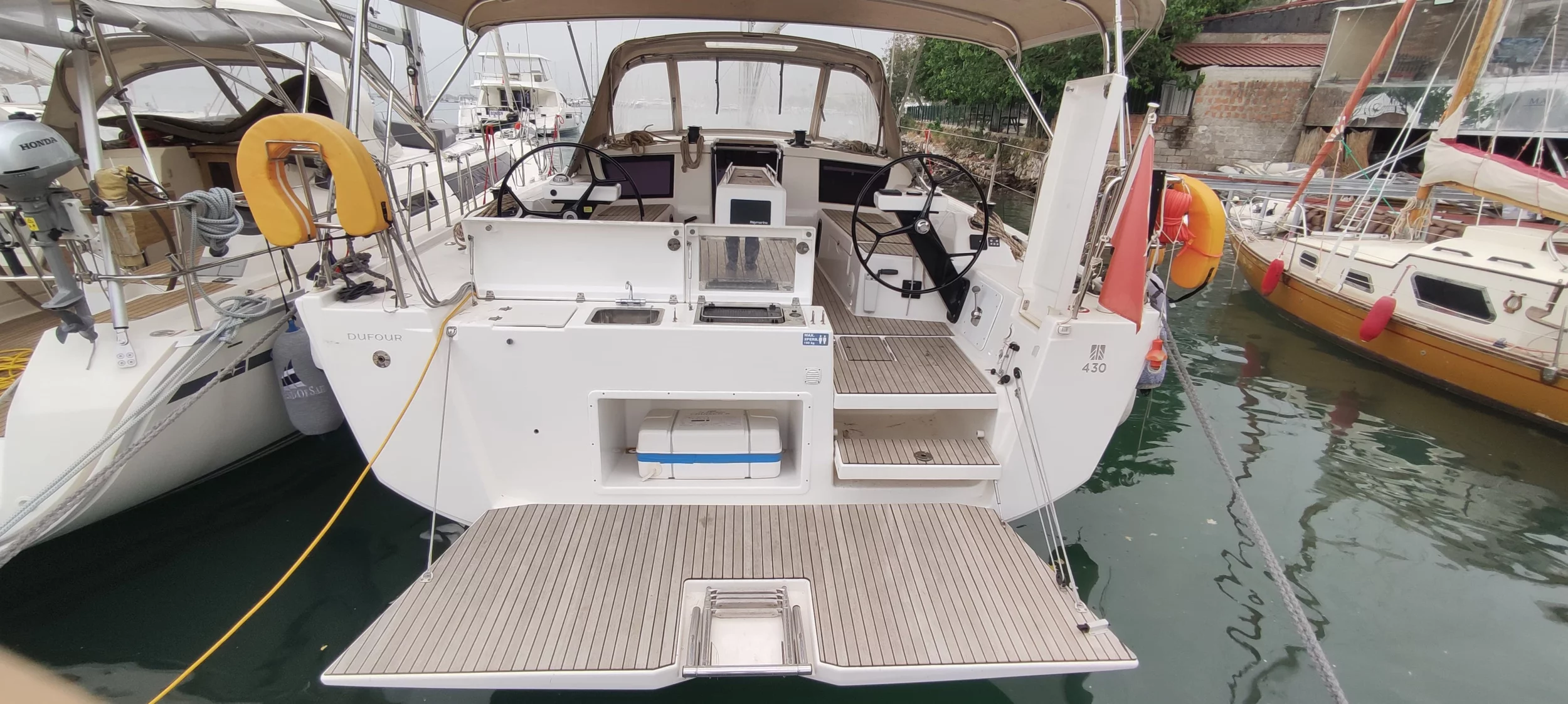 Dufour 430 (Enki)  - 4