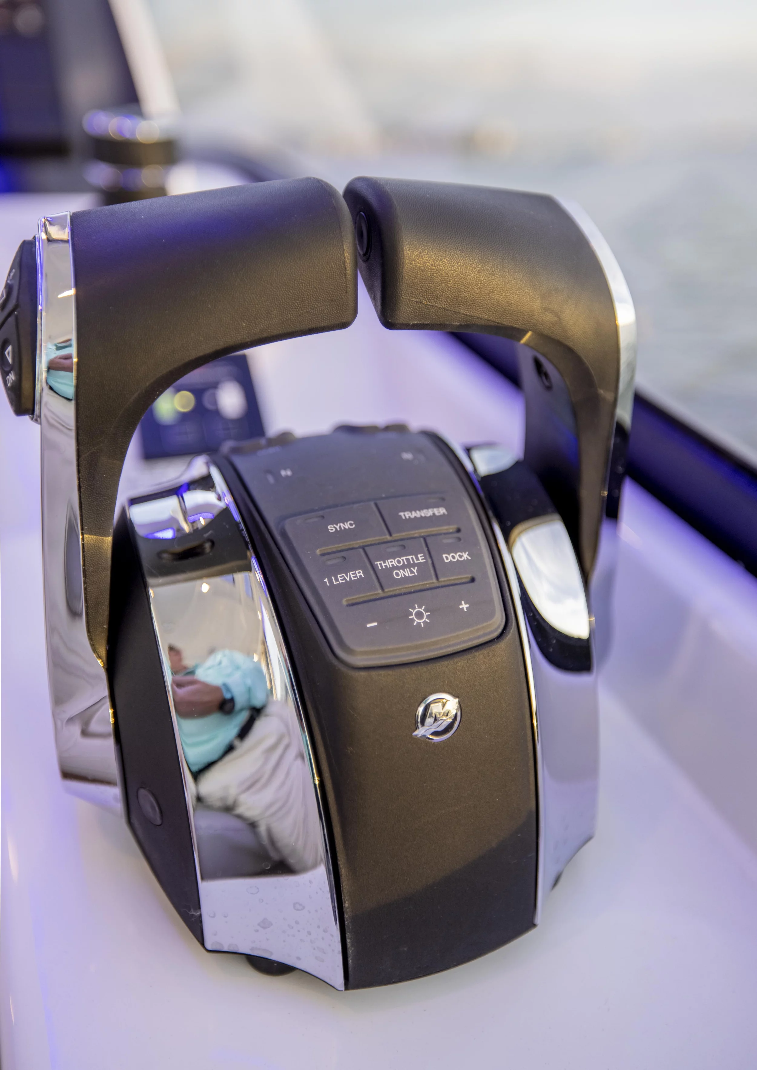Aquila 32 Sport (BATCAT)  - 10