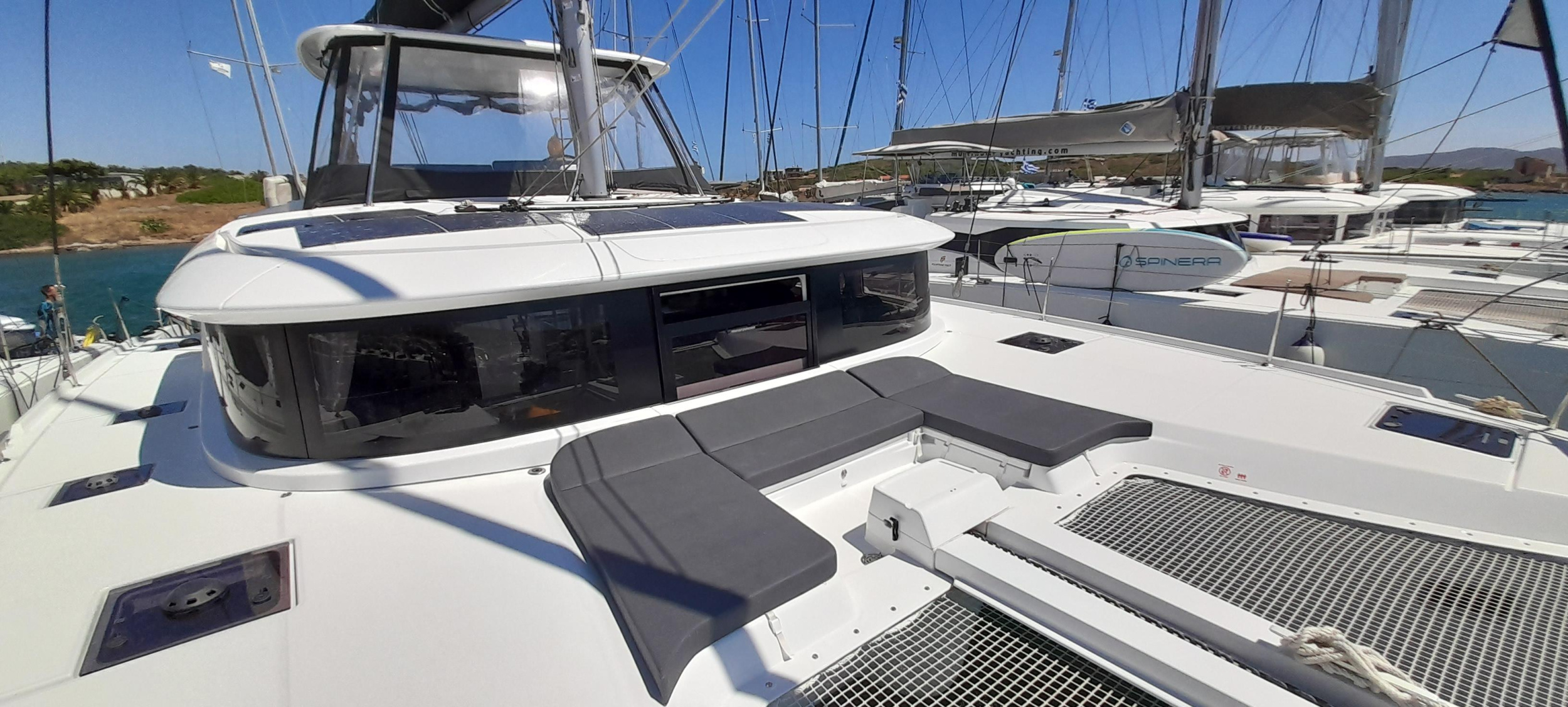 Photo #13 - Lagoon 46 Owners Version (Free Bird II) in Lavrion - 17535