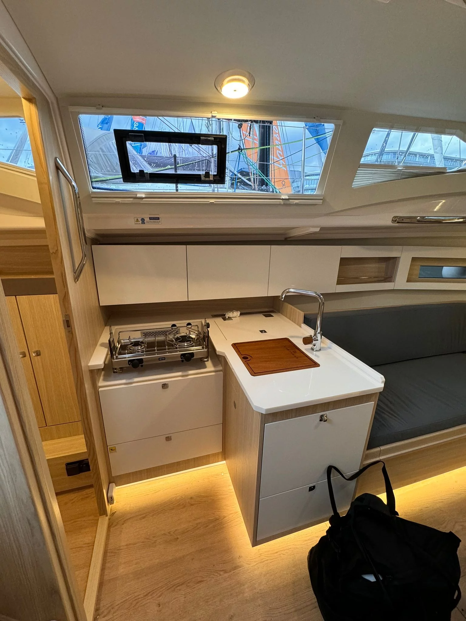 Maxus 35 (ALAS)  - 37