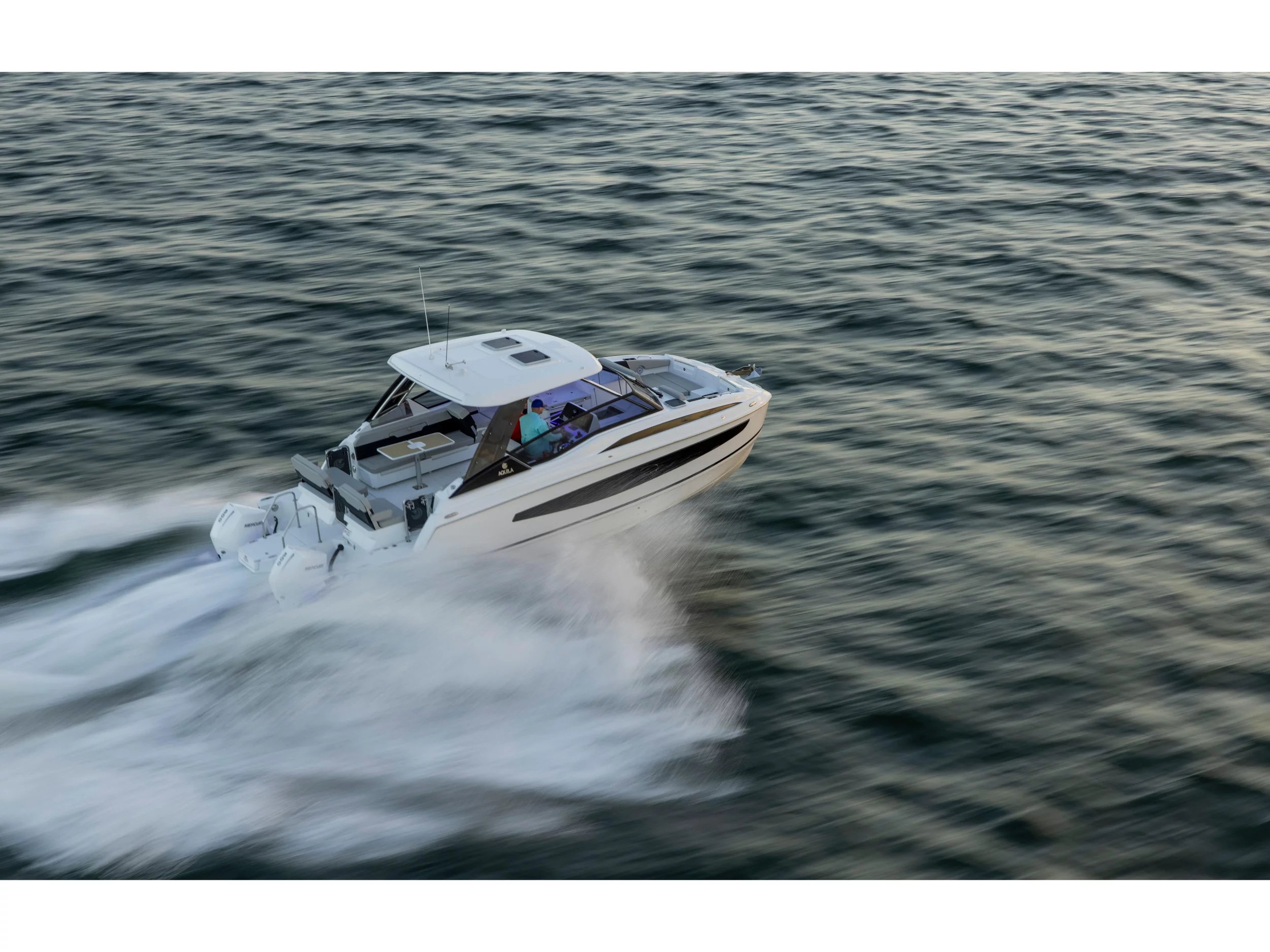 AQUILA 32 SPORT (BATCAT)  - 0