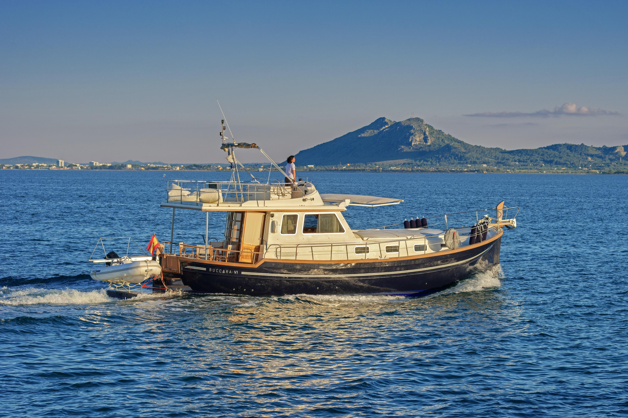 Photo #15 - Menorquin 160 FLY LUX (Buccara VI) en Mahon - 9237