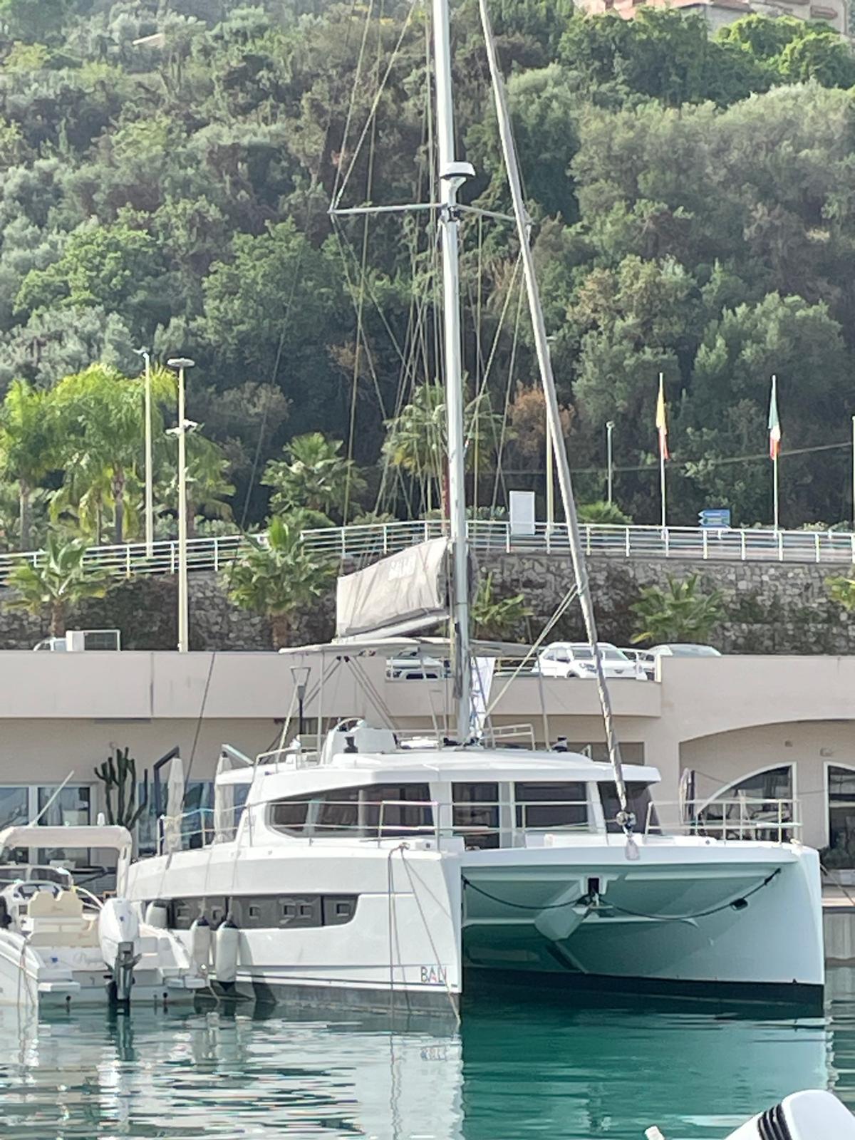 Photo #22 - Bali 4.8 Silver Dolphin (Silver Dolphin) en Olbia - 18838