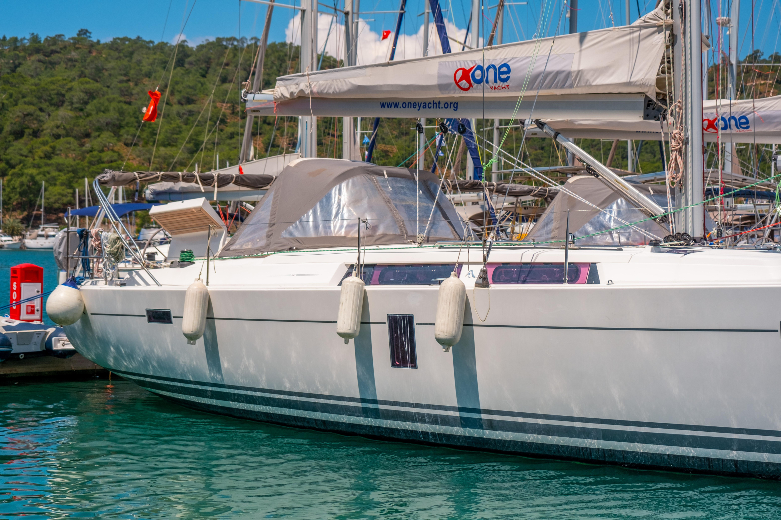 Photo #4 - Hanse 445 - 4 cabin (Draco) in Fethiye - 19087