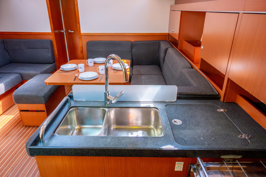 Photo #26 - Hanse 445 - 4 cabin (Draco) in Fethiye - 19087