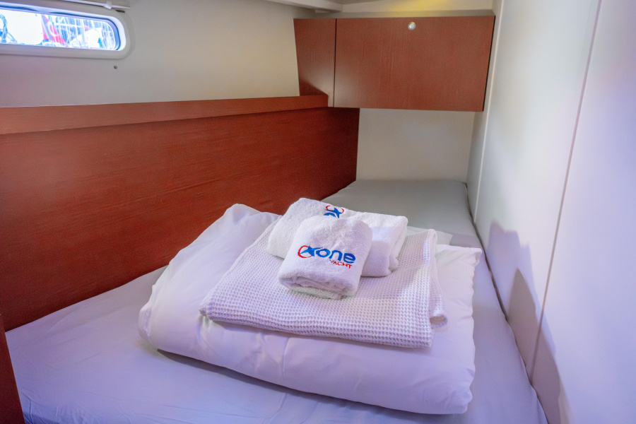 Photo #22 - Hanse 445 - 4 cabin (Draco) in Fethiye - 19087