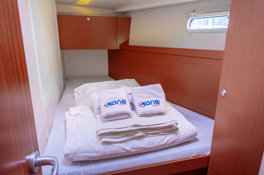 Photo #19 - Hanse 445 - 4 cabin (Draco) in Fethiye - 19087