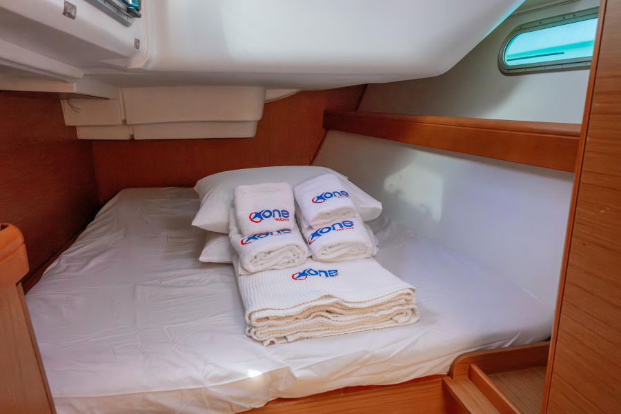 Photo #26 - Sun Odyssey 42 i (Winter Breeze) in Fethiye - 17025