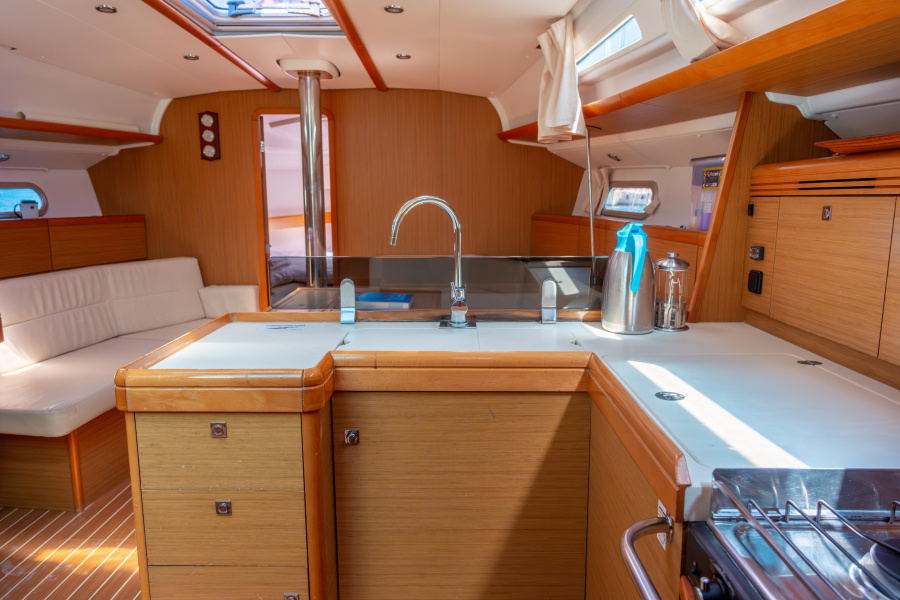 Photo #13 - Sun Odyssey 42 i (Winter Breeze) in Fethiye - 17025