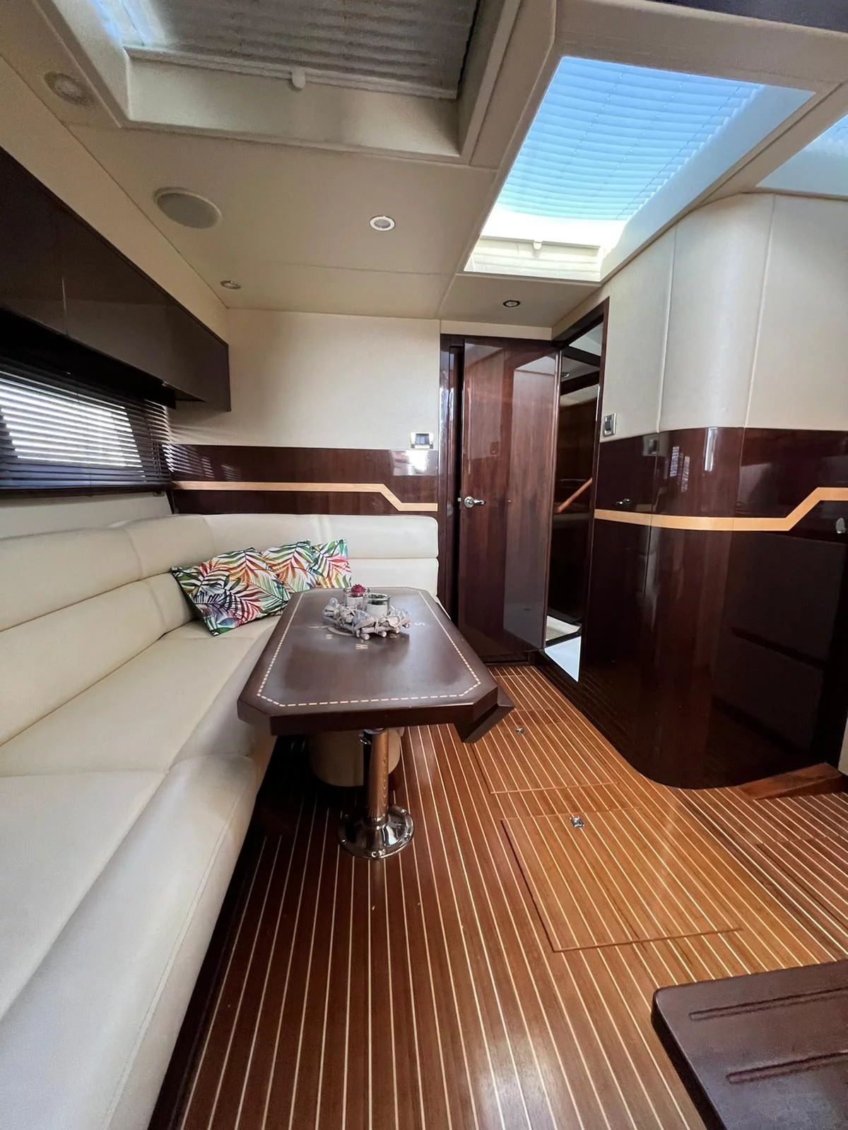 Galeon 385 HTS (Manoli)  - 24