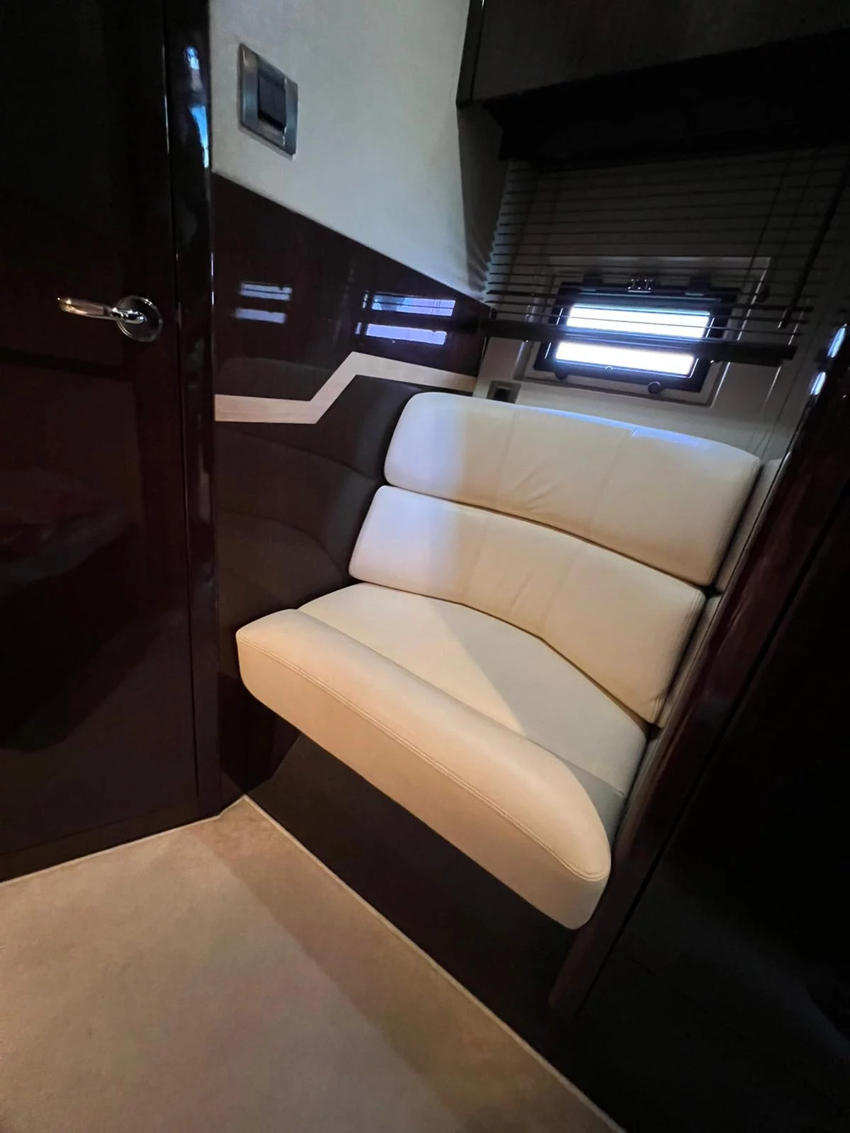 Galeon 385 HTS (Manoli)  - 13
