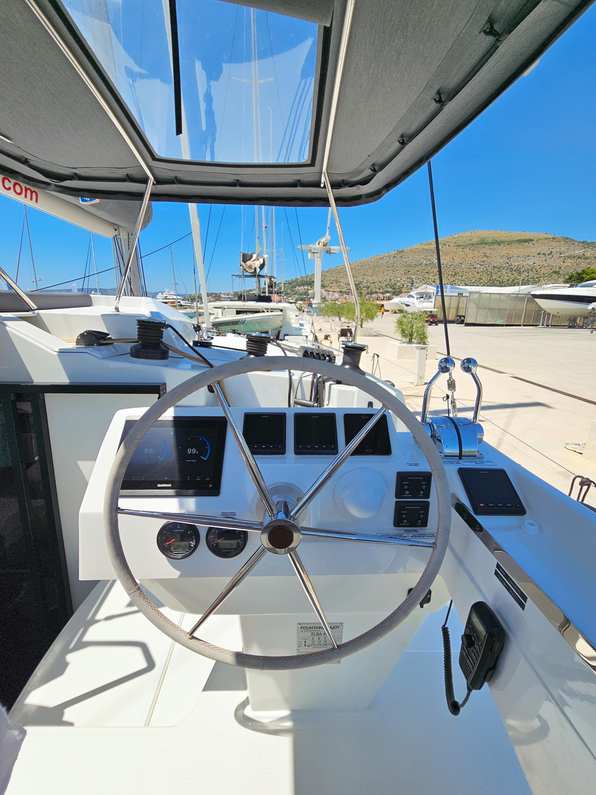Photo #13 - Fountaine Pajot Elba 45 (Marina) in Trogir - 18639
