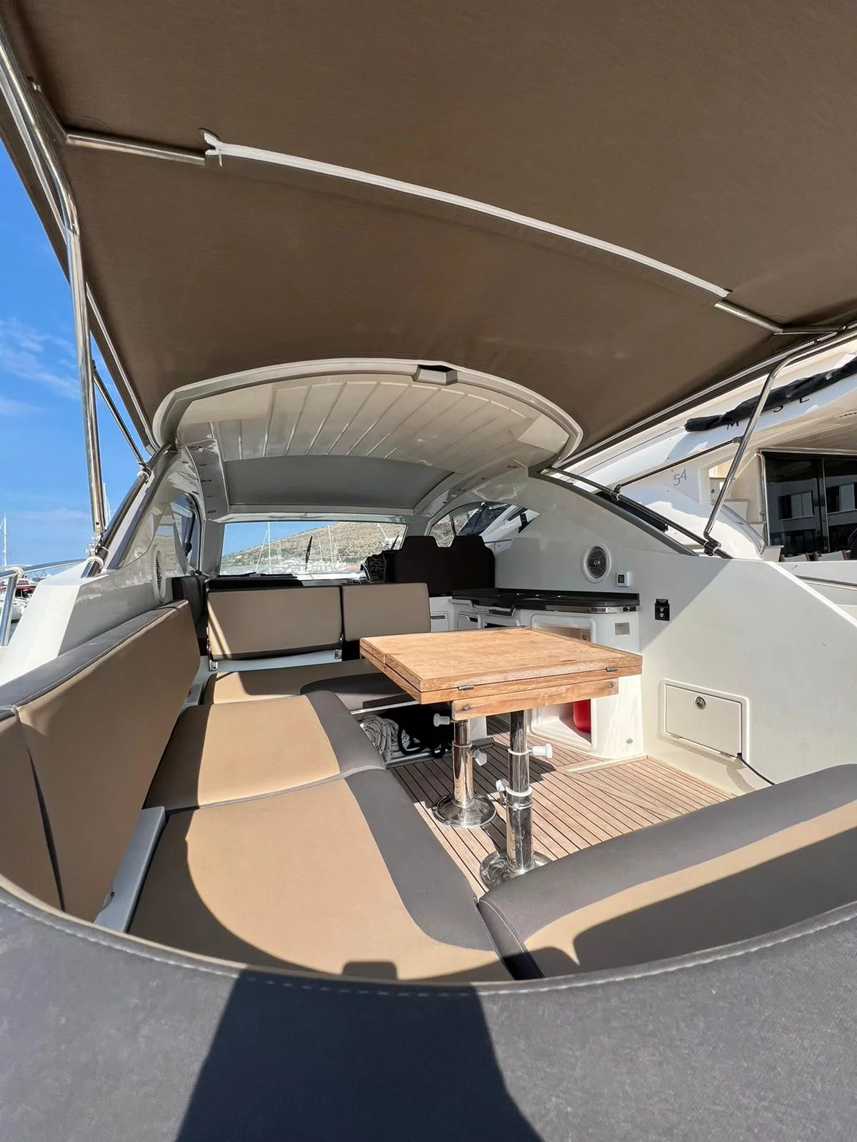 Galeon 385 HTS (Manoli)  - 14