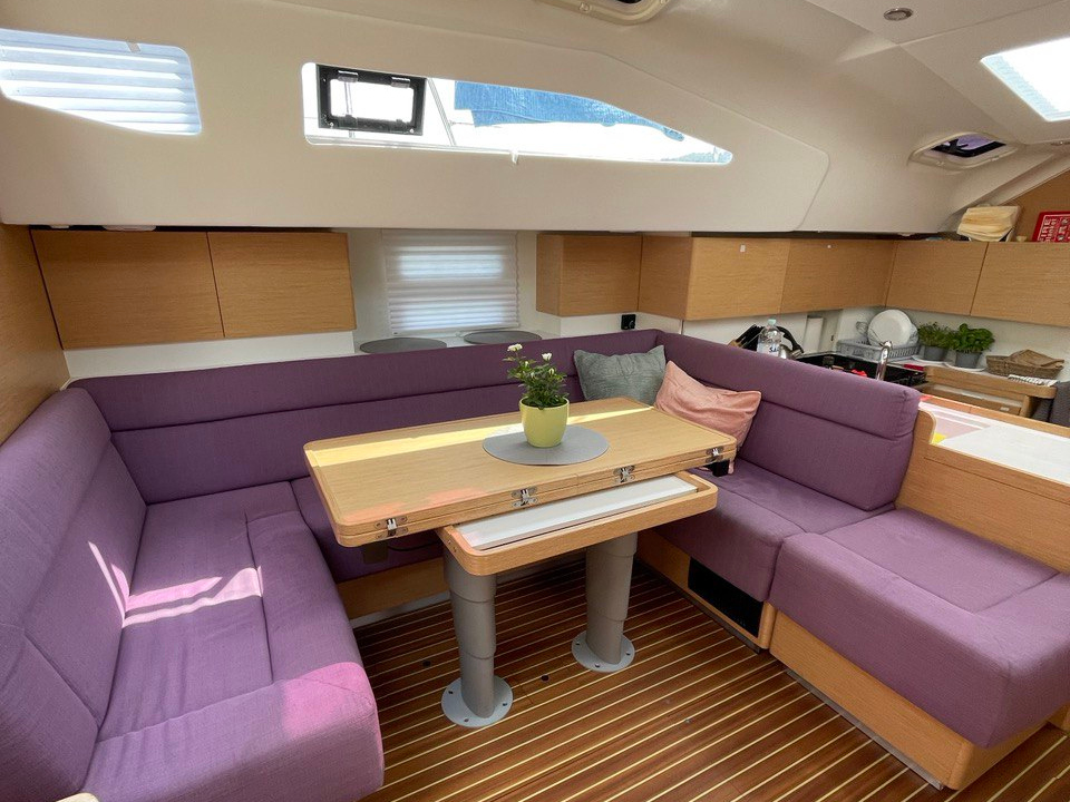 Photo #9 - Elan 50 Impression (5 cabins) (Timeless) in Slano - 17483