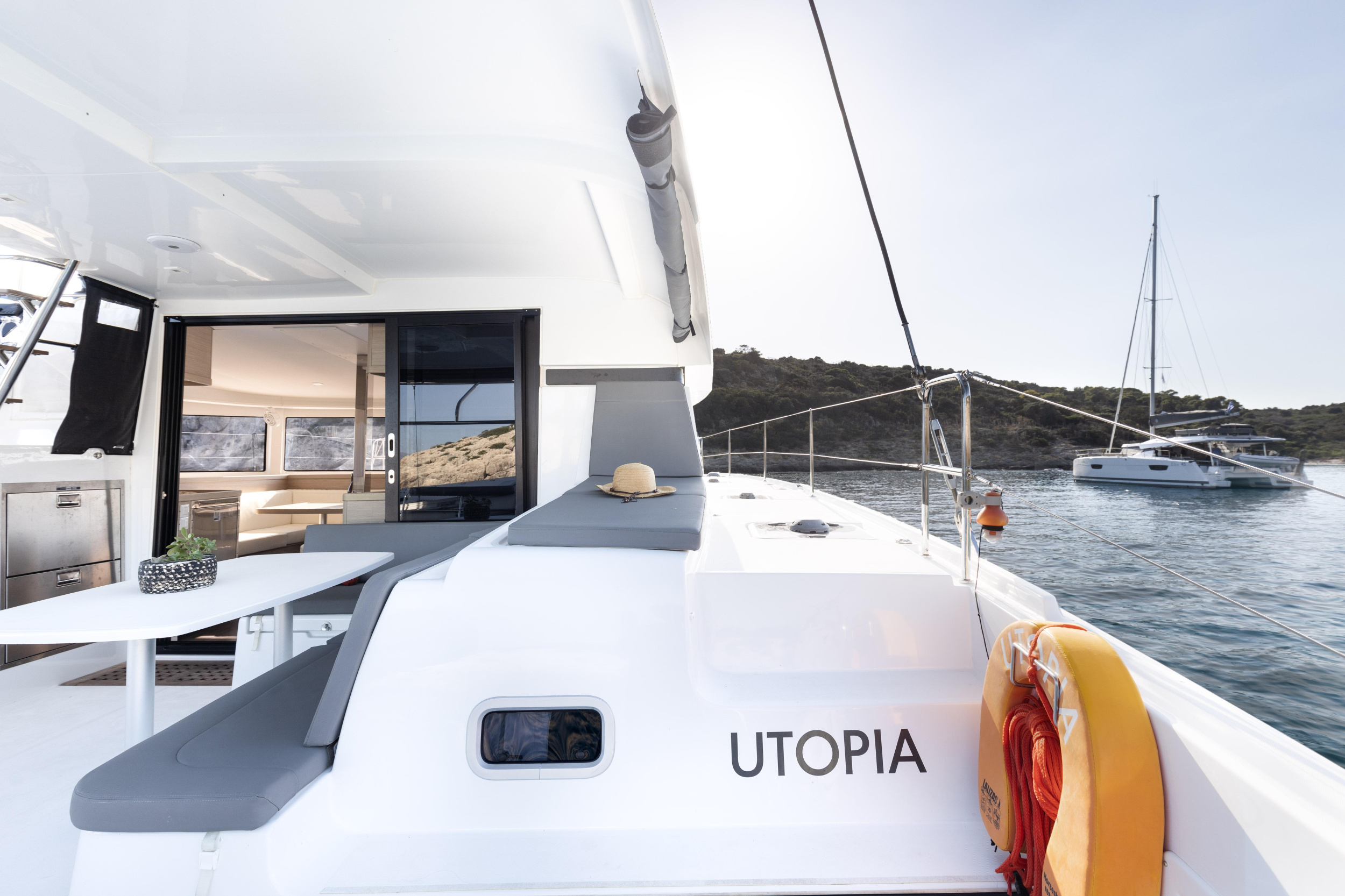 Photo #9 - Lagoon 42 (Utopia |, Gen, Watermaker, 12 pax) en Athènes - 18014