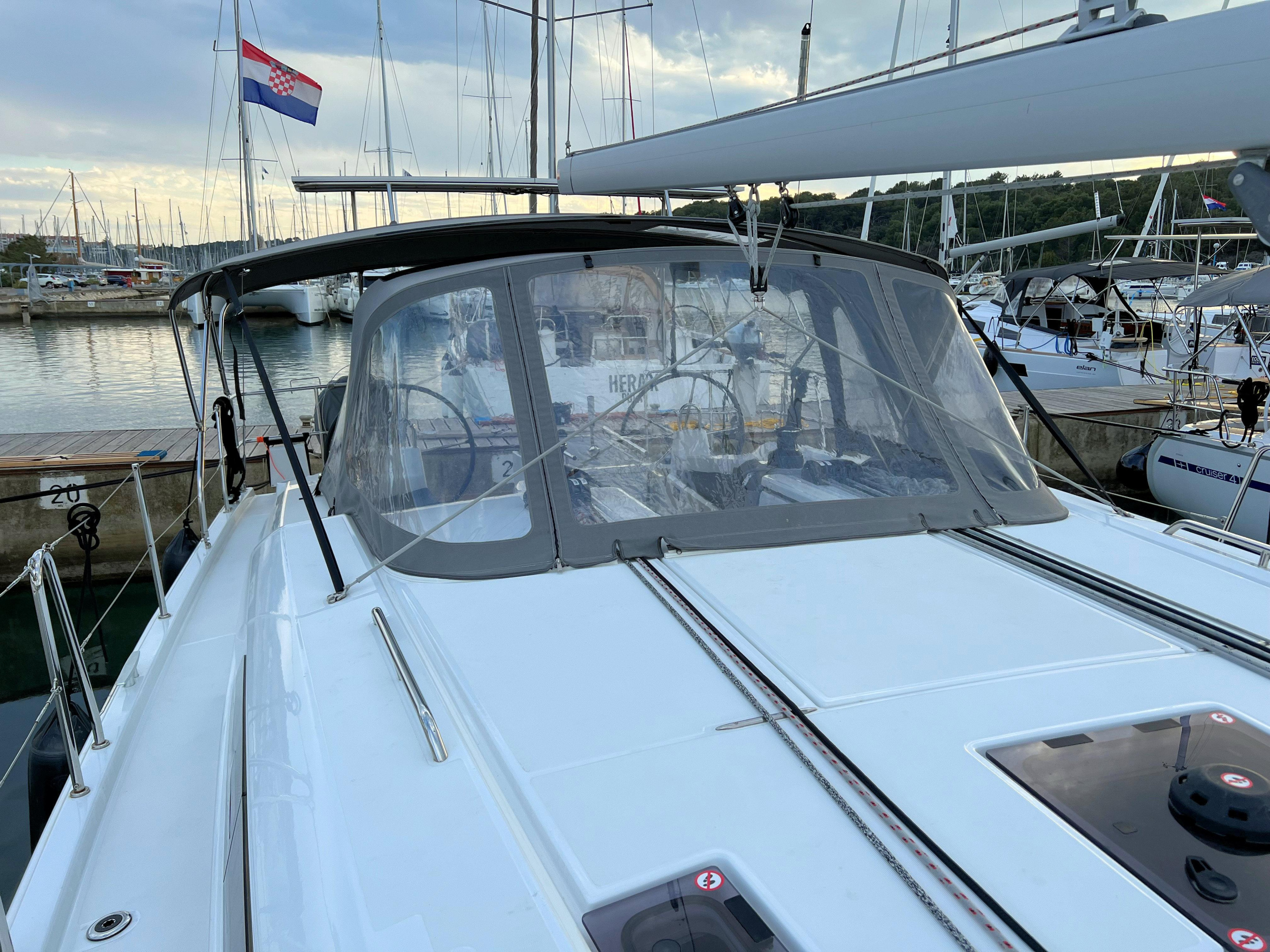 Photo #11 - Oceanis 40.1 (Christine) en Pula - 15874