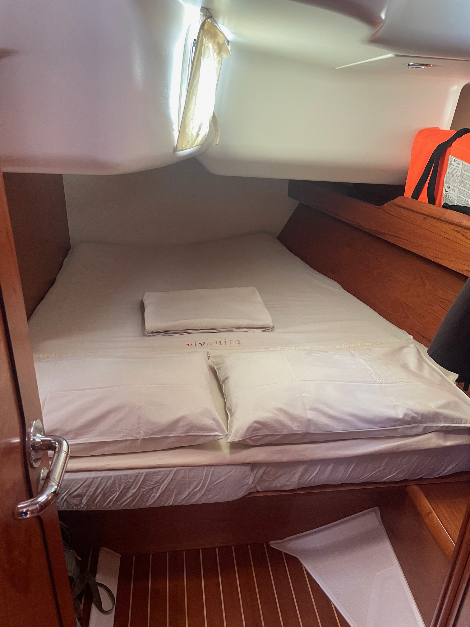 Photo #8 - Sun Odyssey 49 Performance (Vivanita) en Port Grimaud Sam - 20354