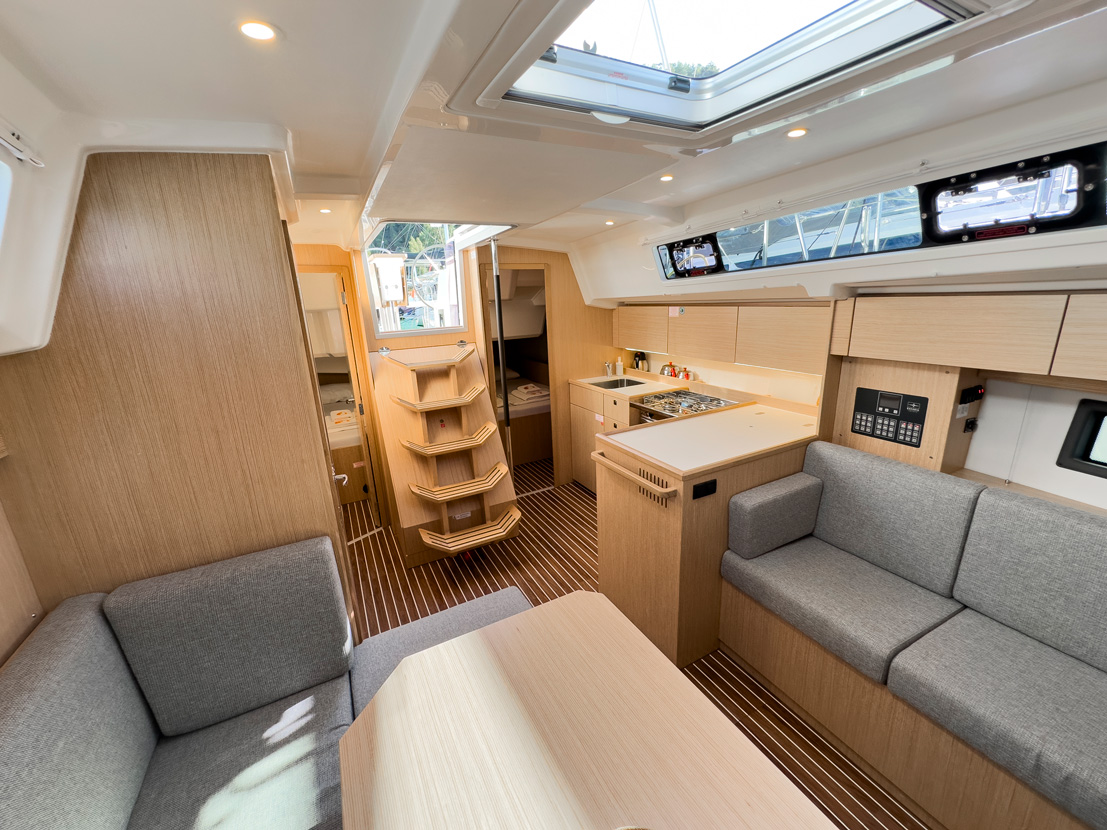 Photo #4 - Bavaria C38 (ARINNA) in Fethiye - 17185